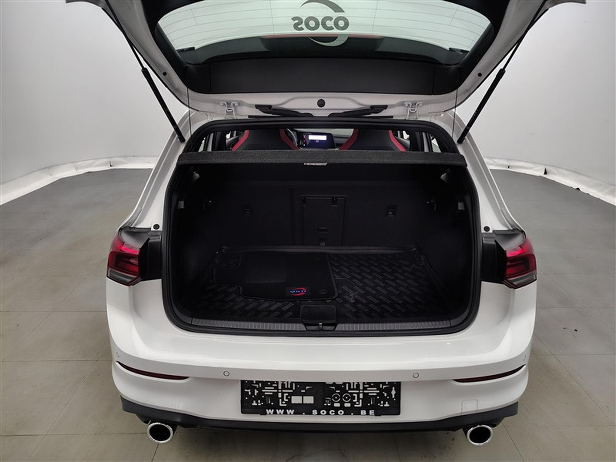 VW Golf 2.0 TSI 245cv GTI NAVI / FULL LED / CAMERA / JA 17" (2024) - Photo 13