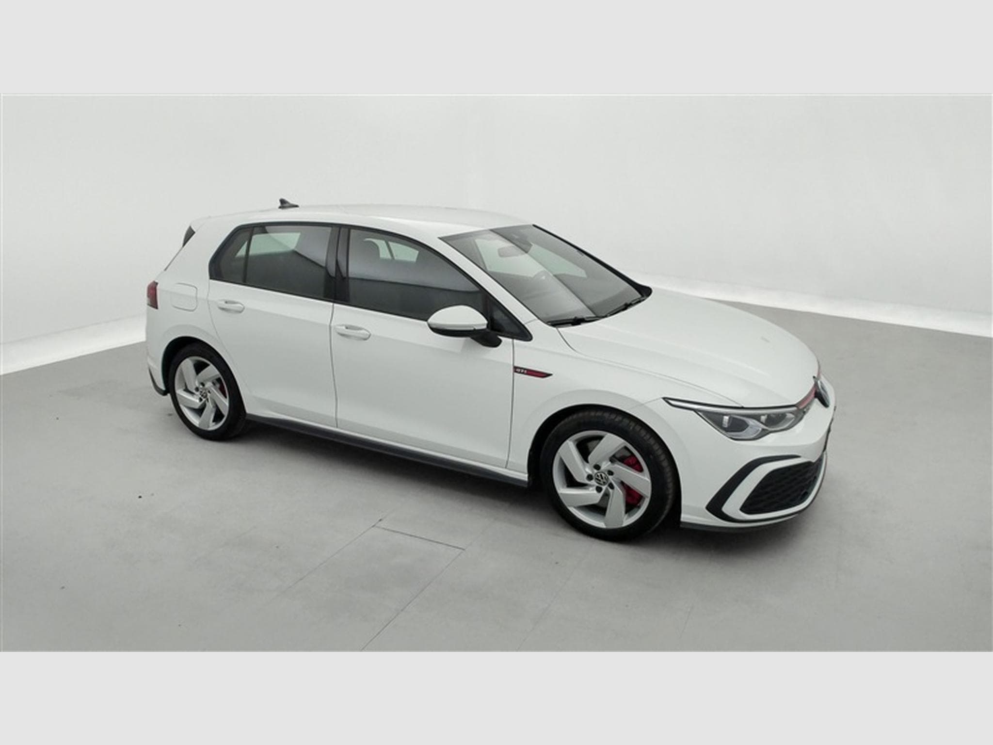 VW Golf 2.0 TSI 245cv GTI NAVI / FULL LED / CAMERA / JA 17" (2024) - Photo 22