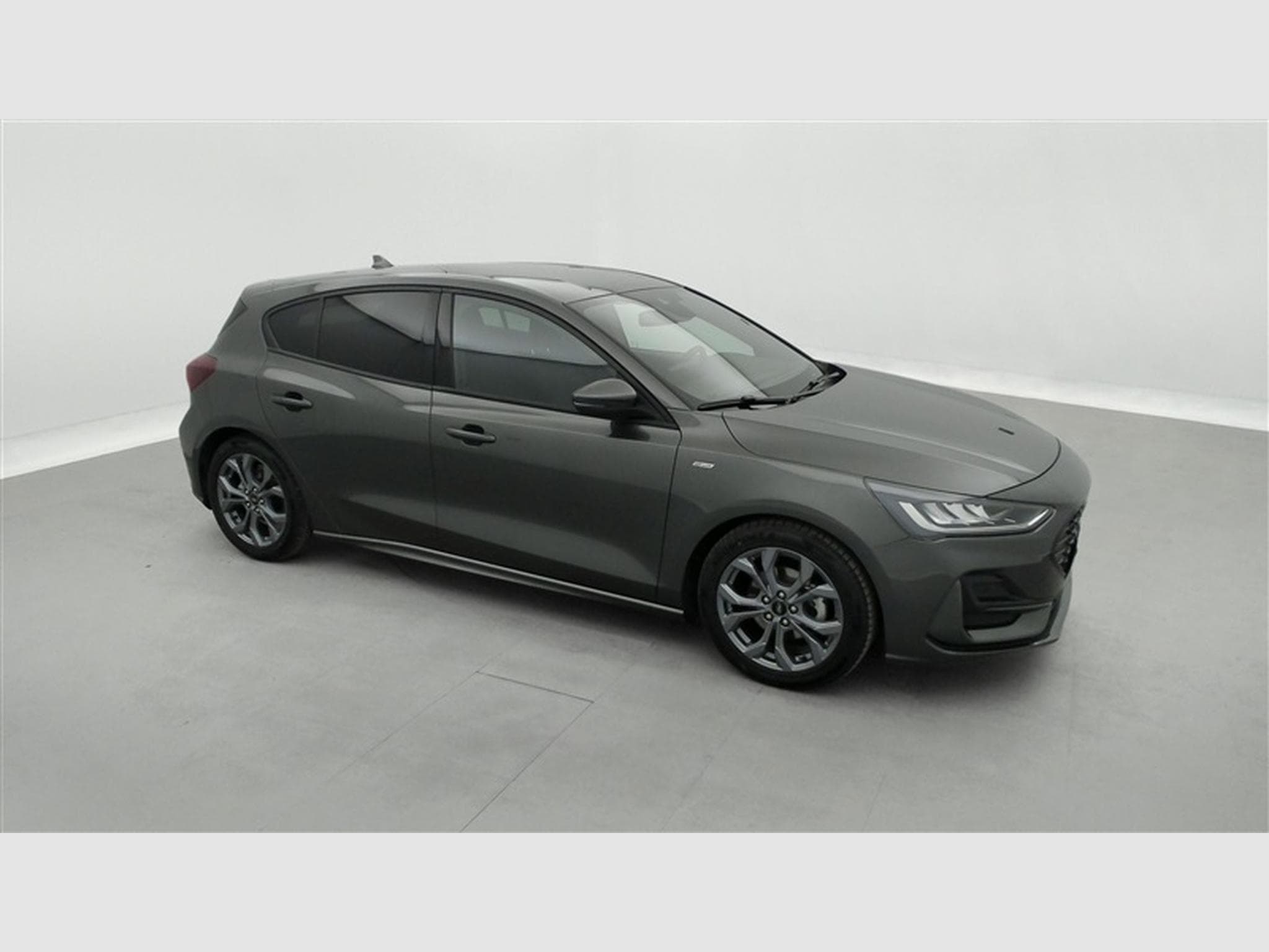 Ford Focus 1.5 EcoBlue 115cv PowerShift ST-Line NAVI / FULL LED / CAM (2025) - Photo 22