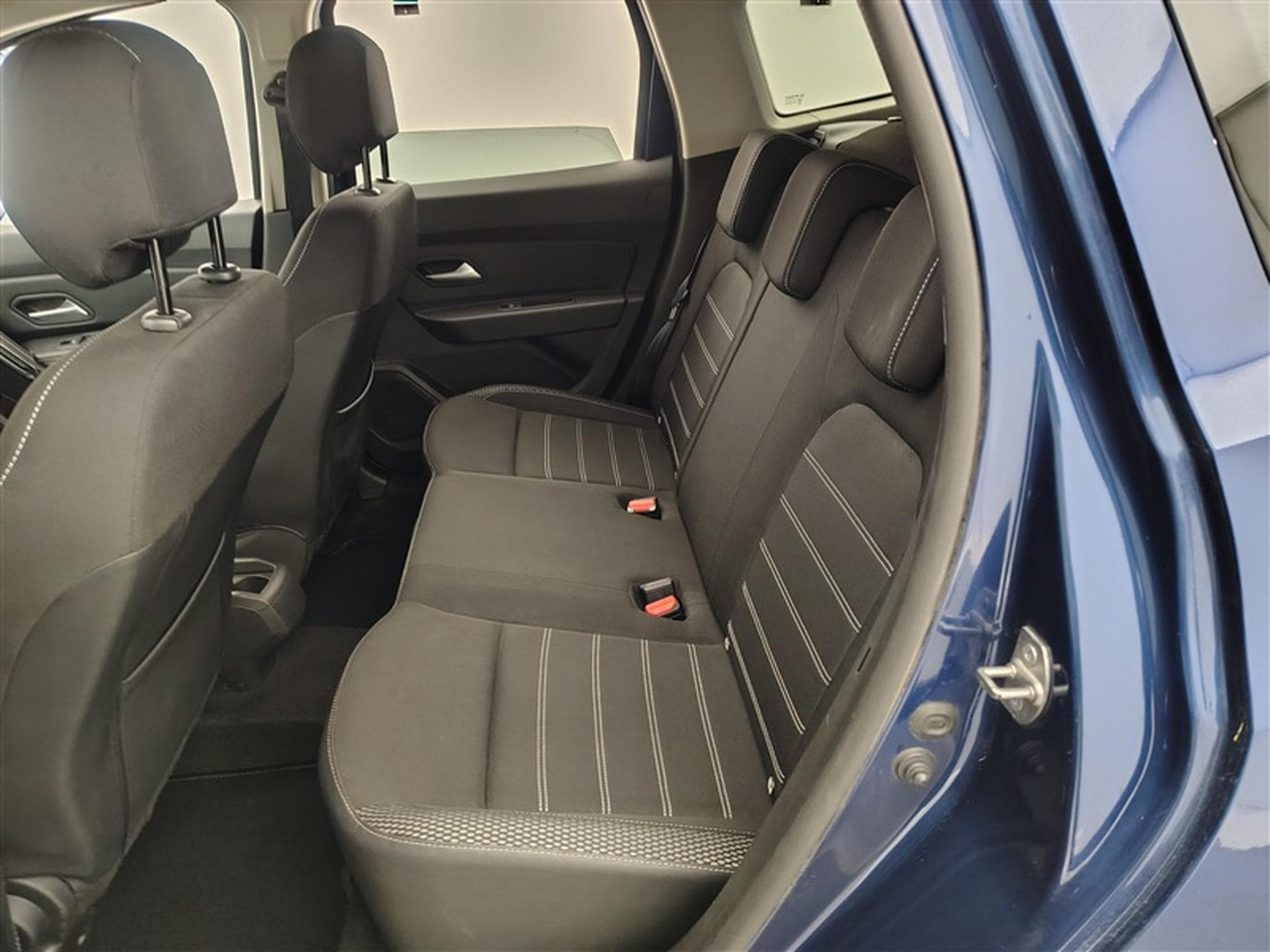 Dacia Duster 1.6 SCe Prestige (EU6.2) (2018) - Photo 13