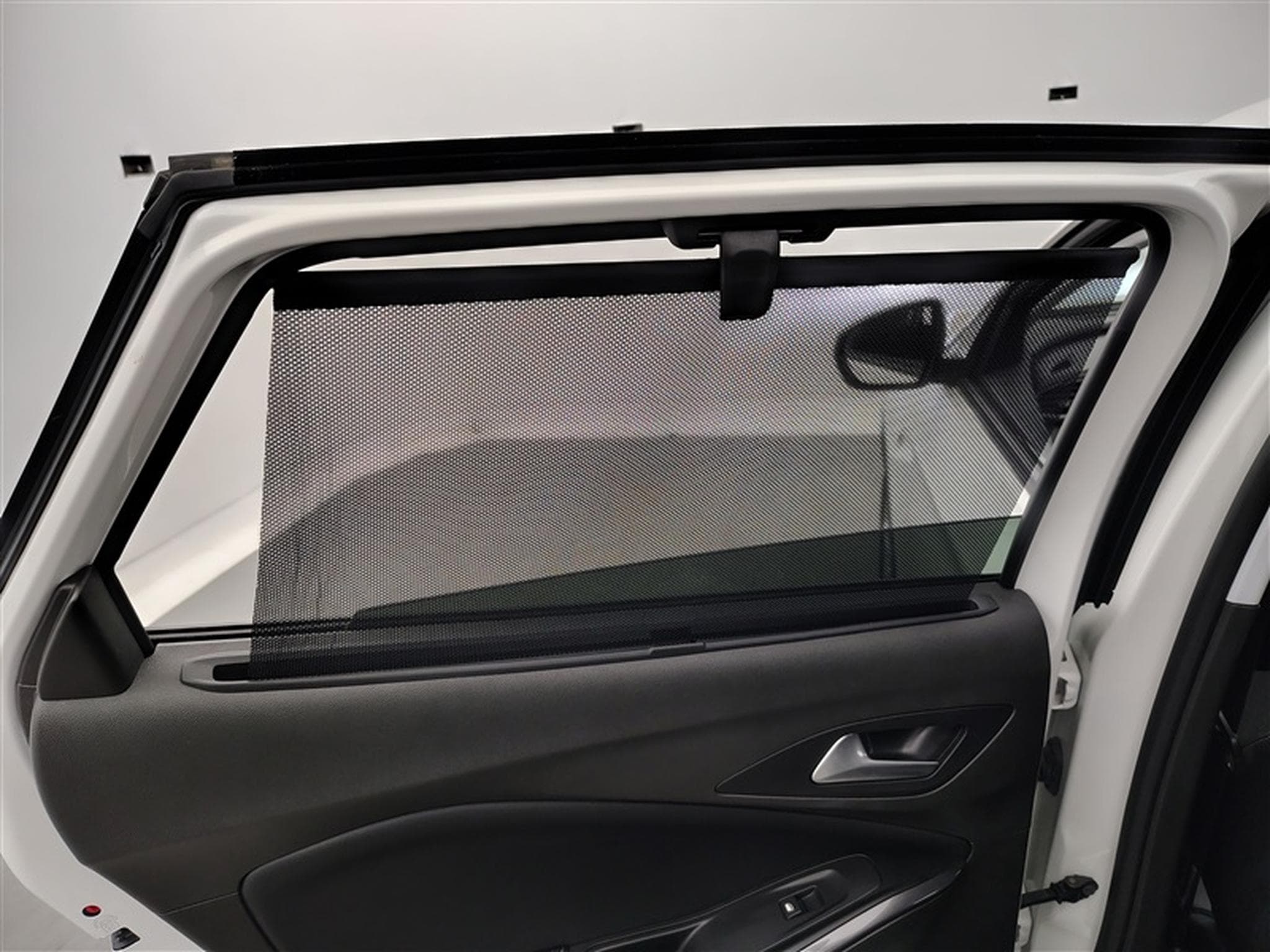 Opel Grandland 1.2 Turbo 130cv Elegance NAVI / FULL LED / CUIR PARTIEL (2020) - Photo 19