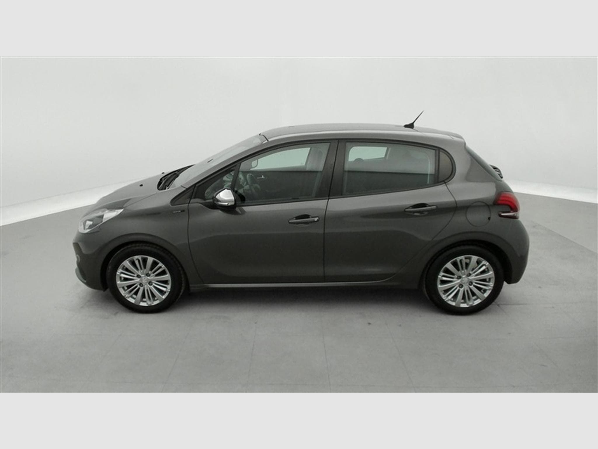 Peugeot 208 1.2 PureTech Signature S&S (EU6.2) (2018) - Photo 3