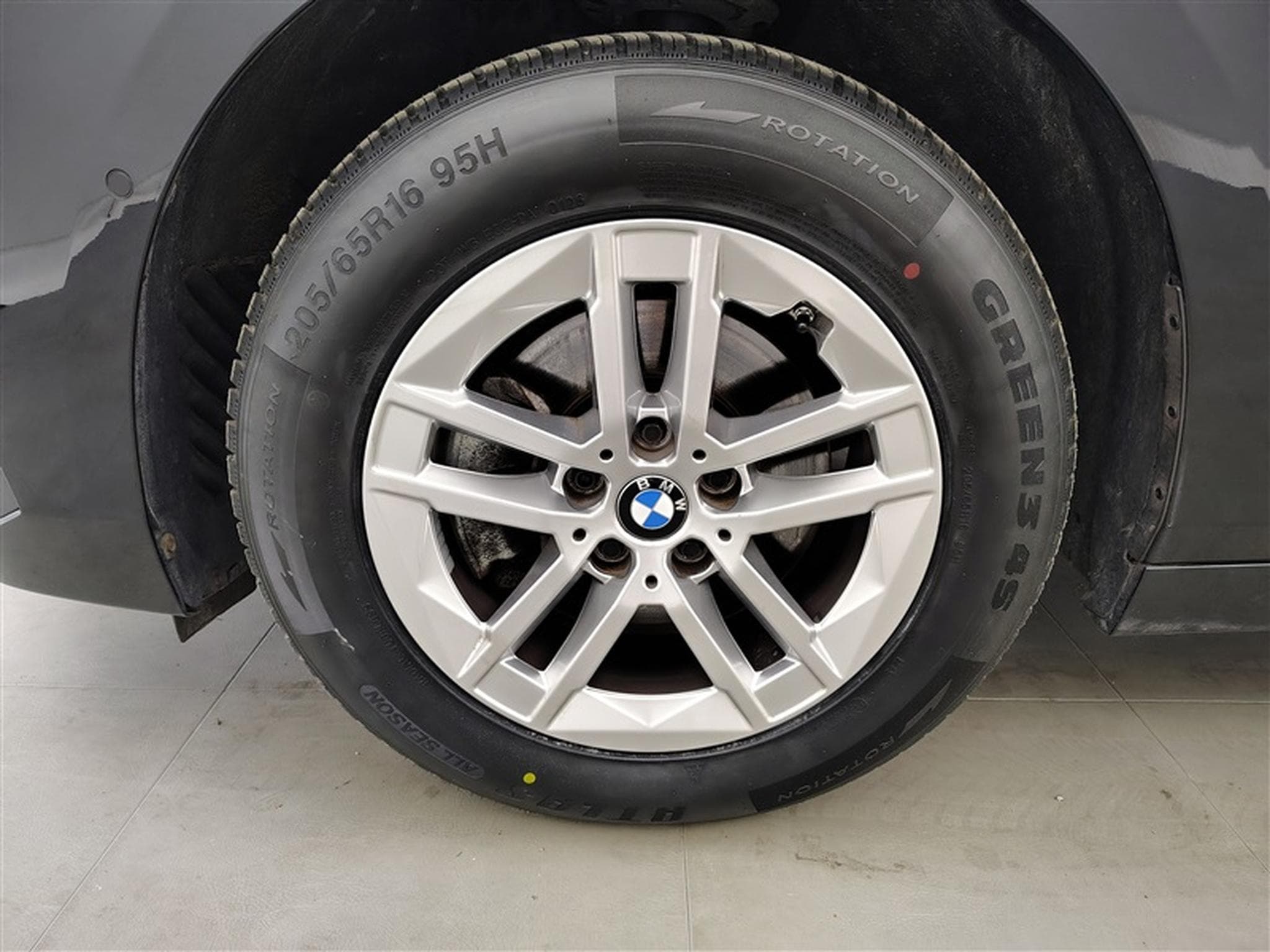 BMW 218 iA Active Tourer  Navi / Led / PDC av+ar (2023) - Photo 6