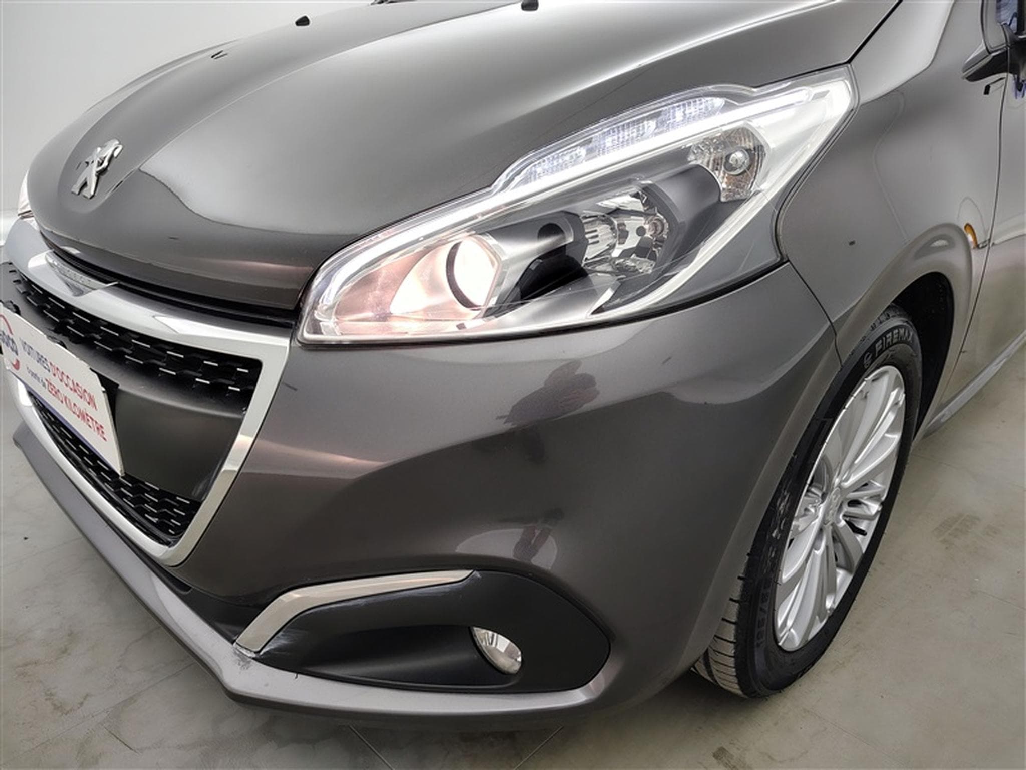 Peugeot 208 1.2 PureTech Signature S&S (EU6.2) (2018) - Photo 15