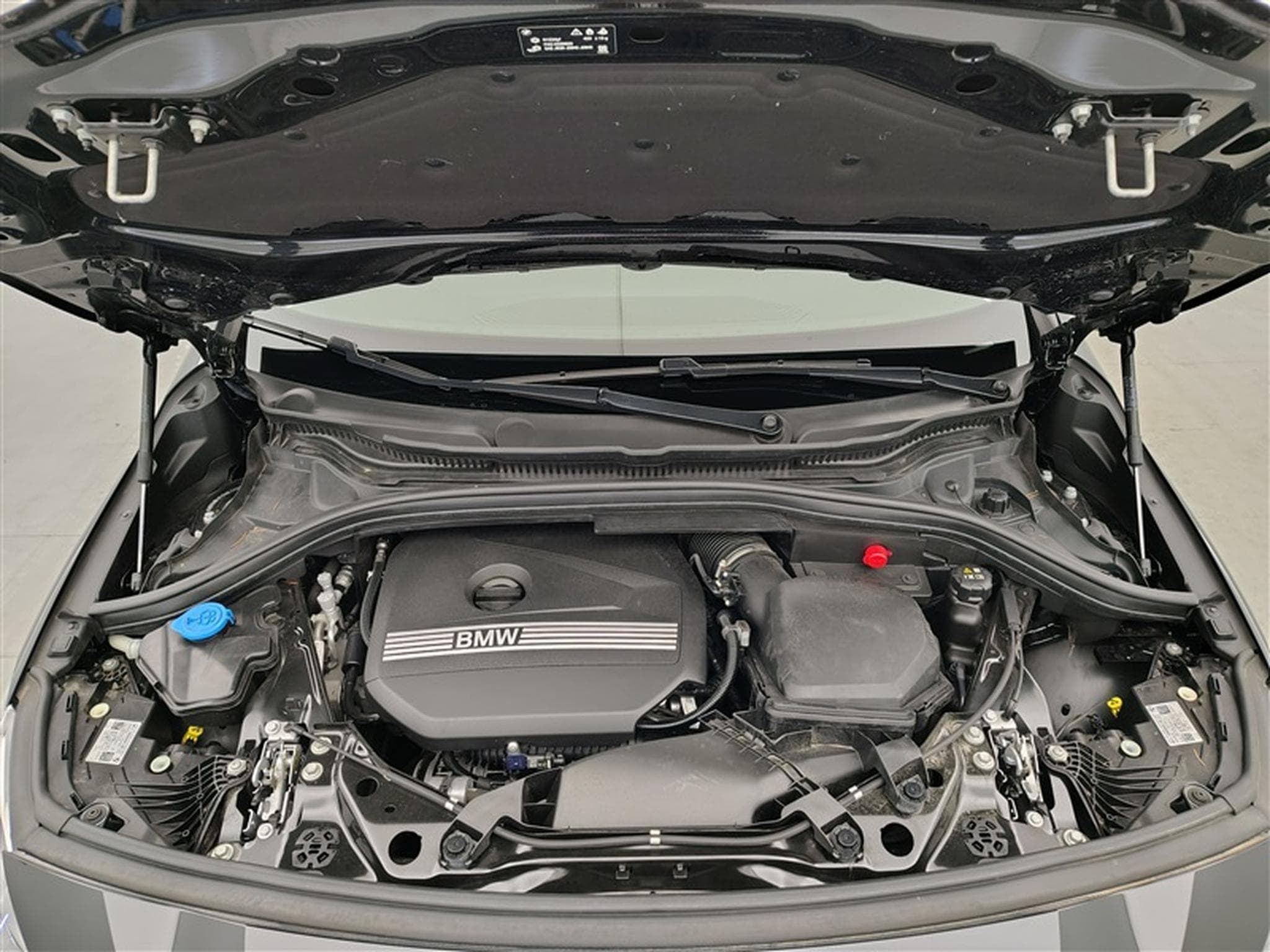 BMW 218 iA Active Tourer  Navi / Led / PDC av+ar (2023) - Photo 20