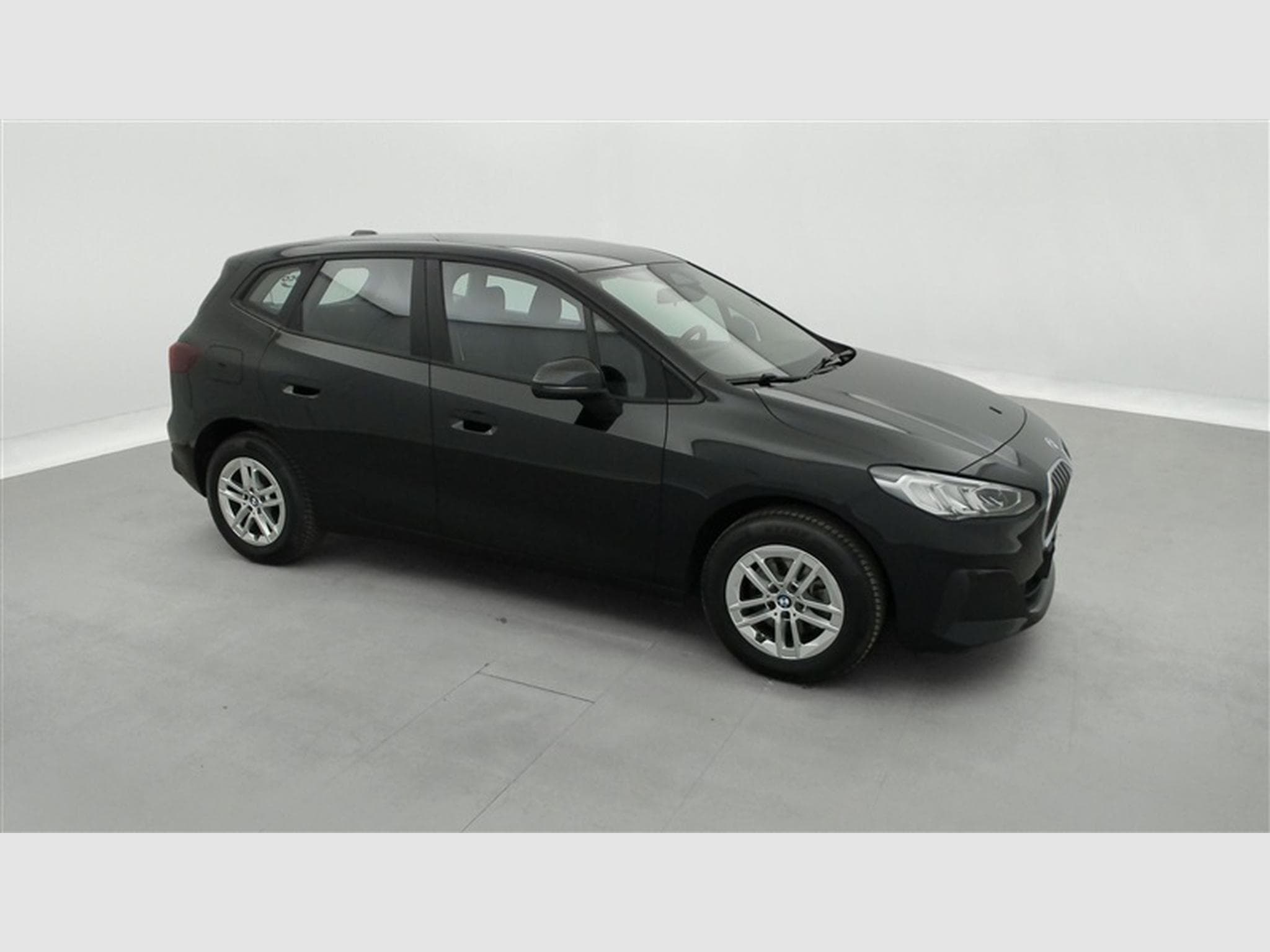 BMW 218 iA Active Tourer  Navi / Led / PDC av+ar (2023) - Photo 24