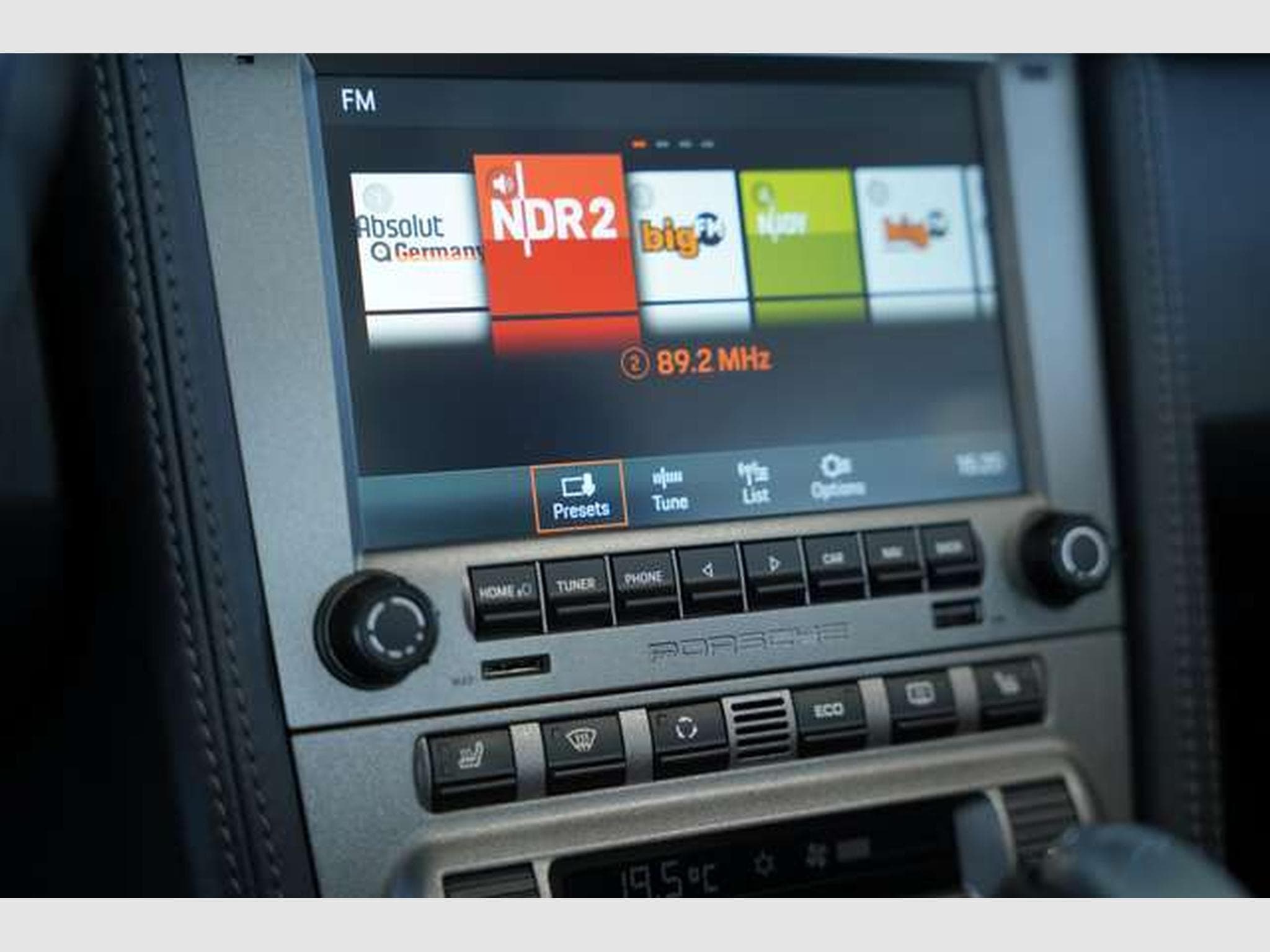 Porsche 911 Carrera S Cabrio *2.H *S-Abgas *BOSE *Navi (2007) - Photo 27