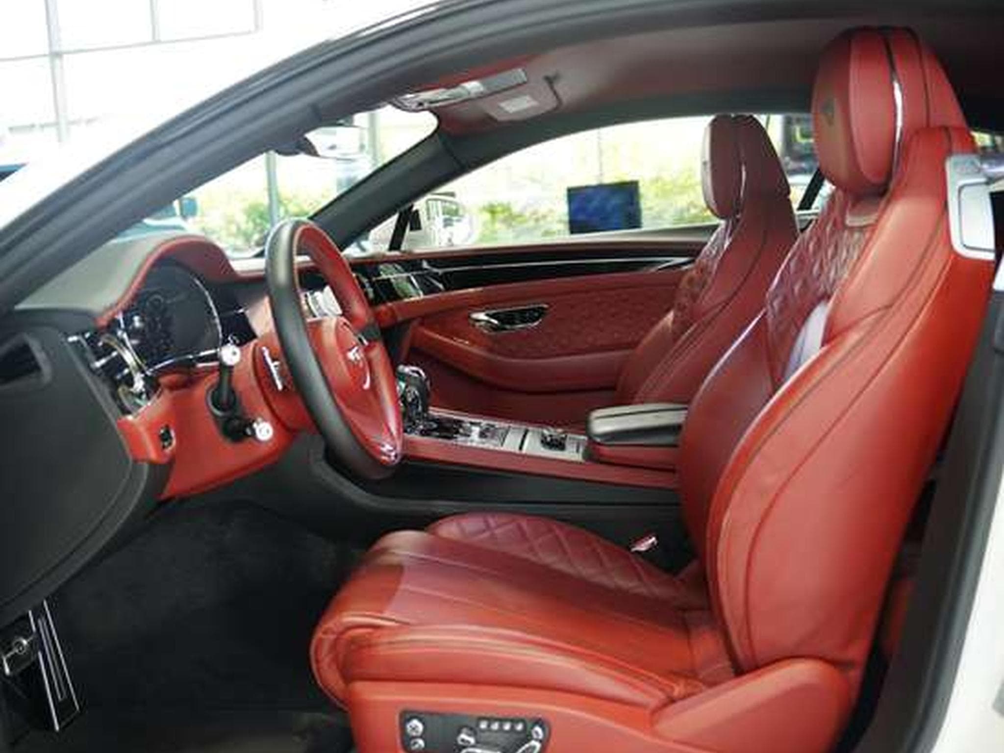 Bentley Continental GT V8 Coupé *LUFT *Massage * (2019) - Foto 30