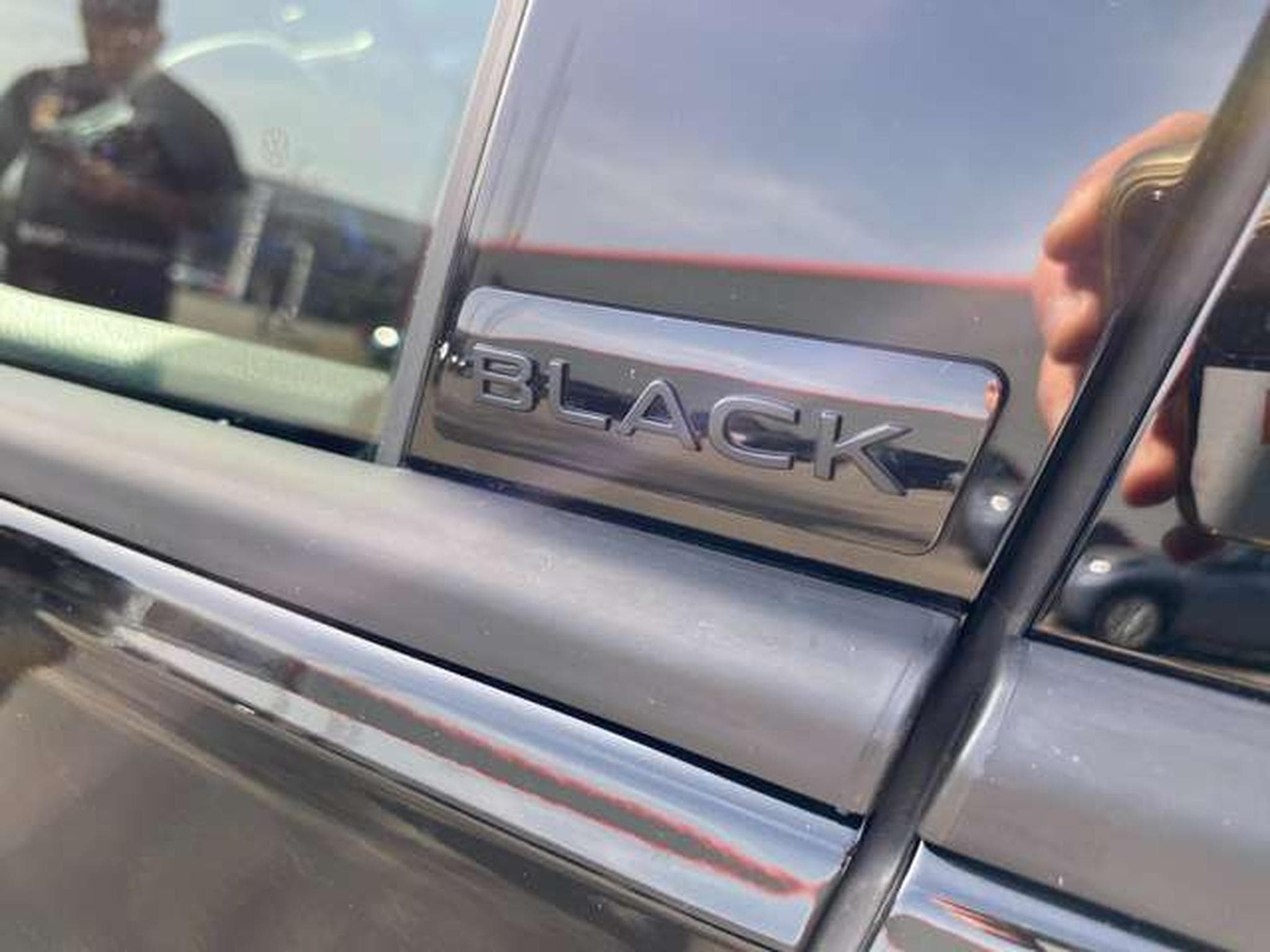 VW Golf 2.0TSI  4Motion R - JUSQU'A 48 MOIS DE GARANTIE (2025) - Photo 17