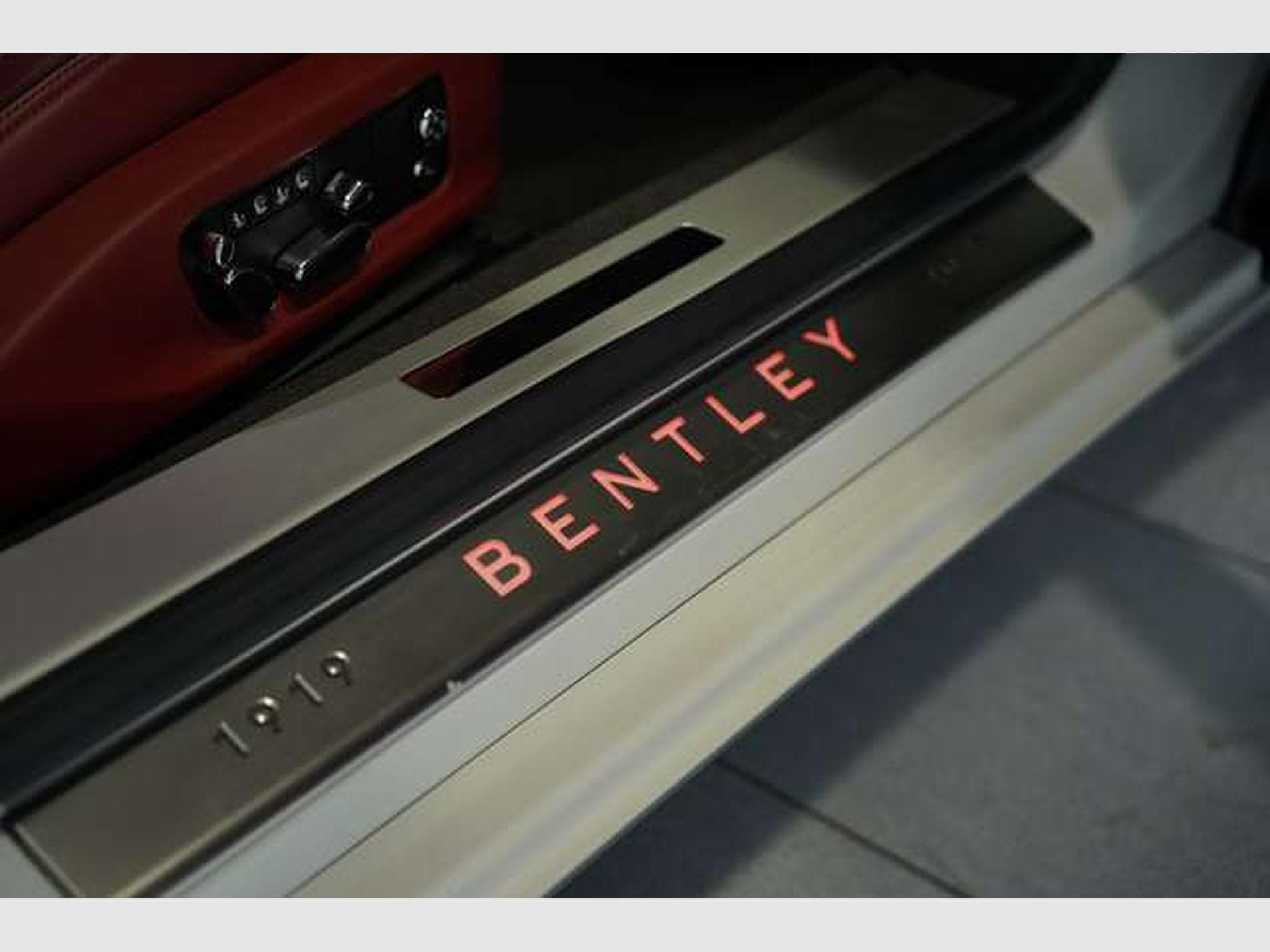 Bentley Continental GT V8 Coupé *LUFT *Massage * (2019) - Photo 24