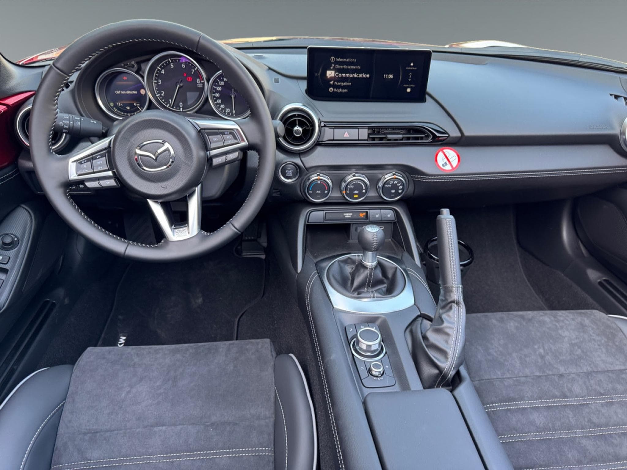 Mazda MX-5 MX-5 Soft Top 1.5L SKYACTIV-G 132 hp 6MT Homura (2026) - Foto 9