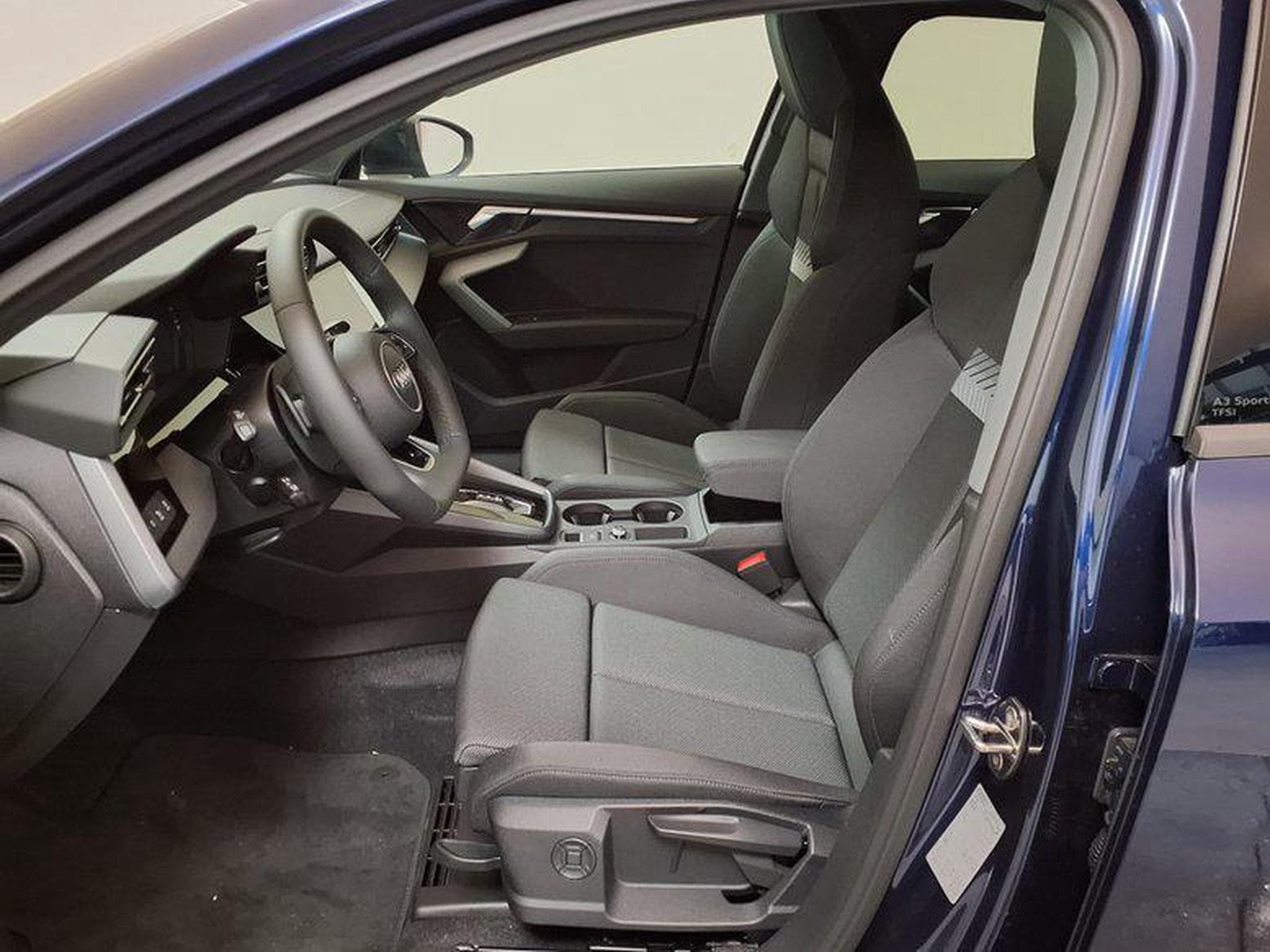 Audi A3 Sportback S Line 1.5L TFSI (2026) - Photo 9