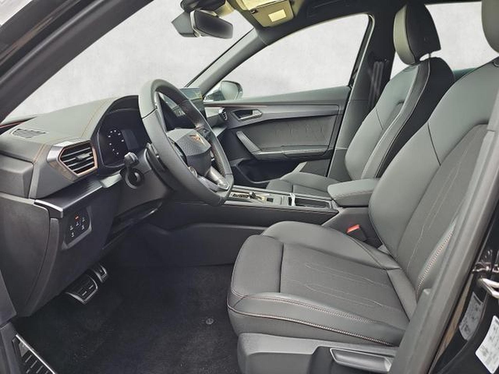 Cupra Formentor 2.0 TSI 150 kW 4Drive (2026) - Photo 9