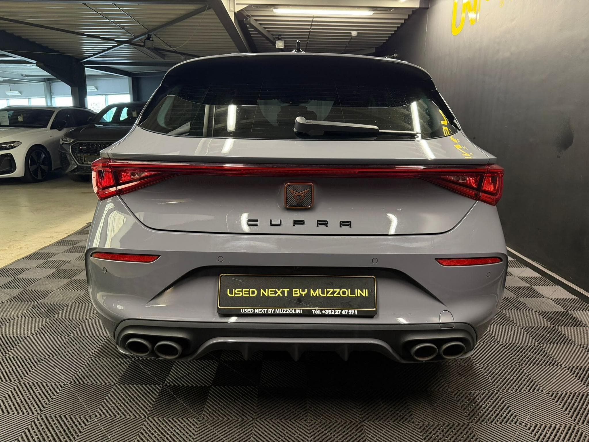 Cupra Leon VZ 2.0 TSI 301cv  CAMERA / TOIT PANORAMIQUE (2024) - Foto 4