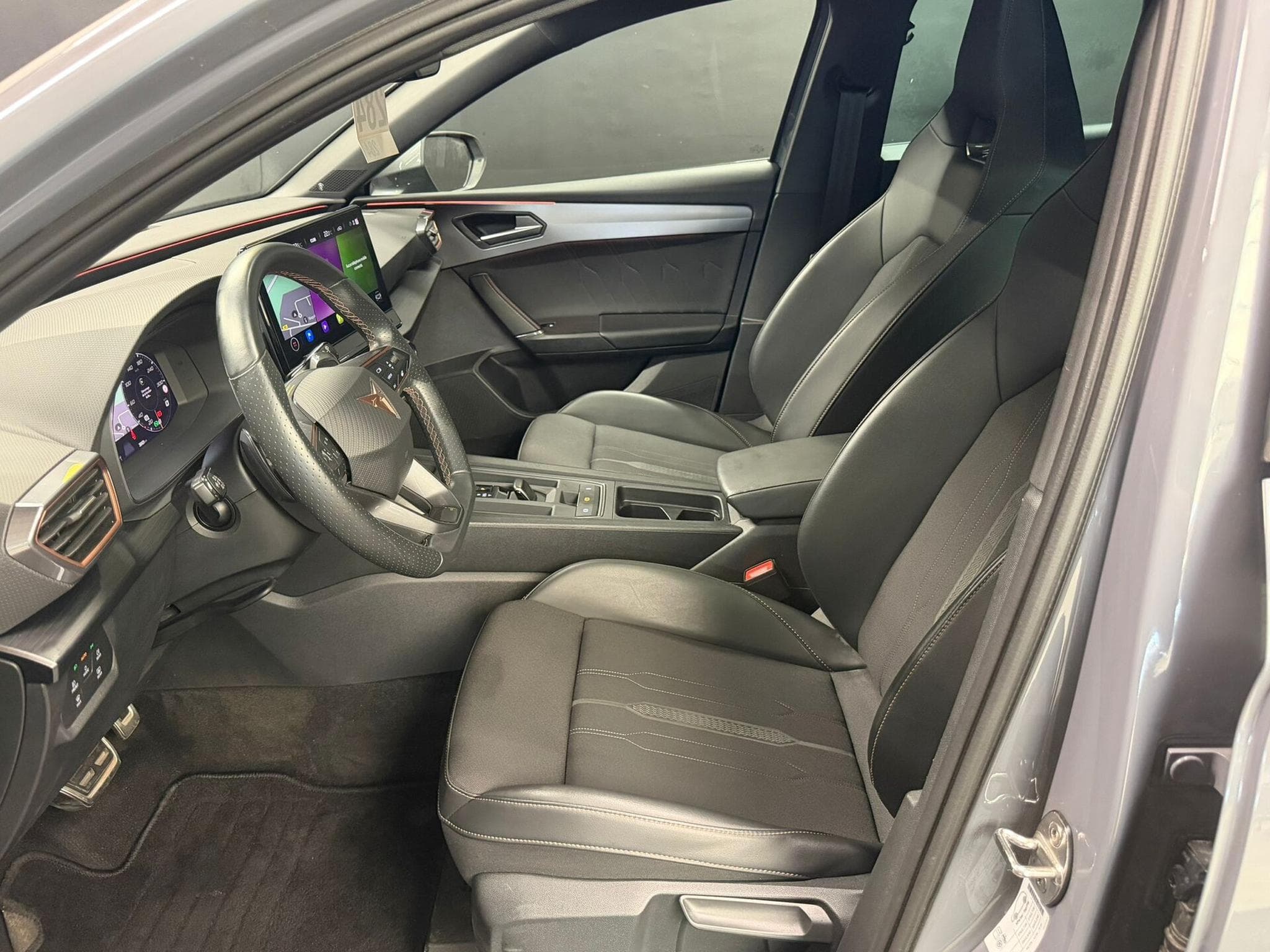 Cupra Leon VZ 2.0 TSI 301cv  CAMERA / TOIT PANORAMIQUE (2024) - Foto 15