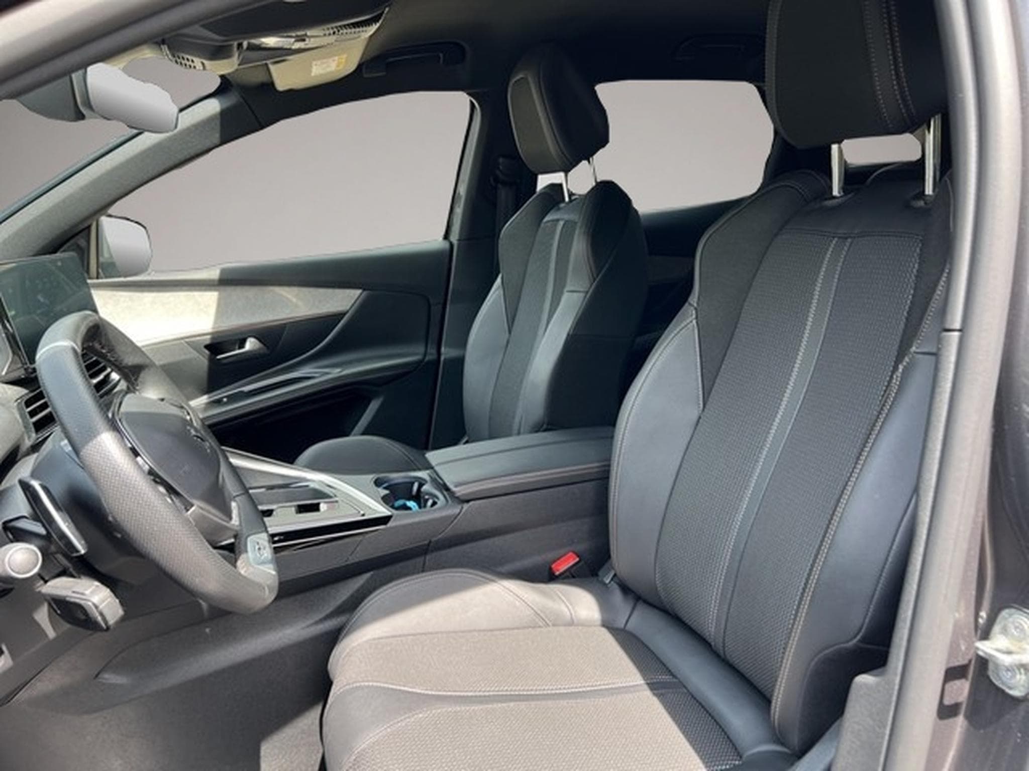 Peugeot 3008 (2024) - Photo 5
