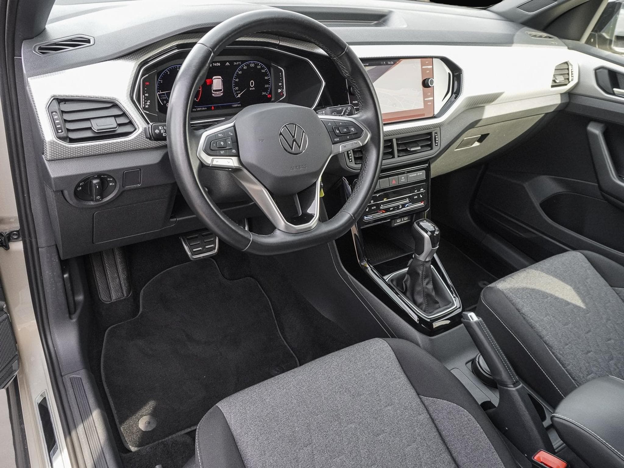 VW T-Cross (2023) - Photo 7