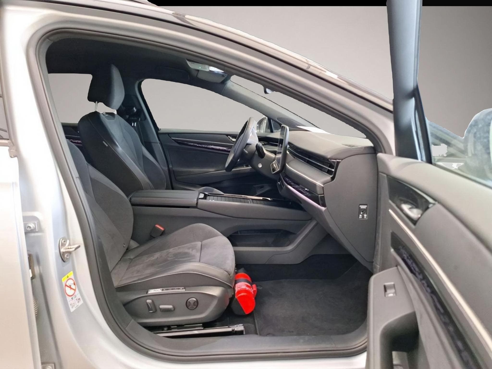 VW ID.5 (2025) - Photo 6