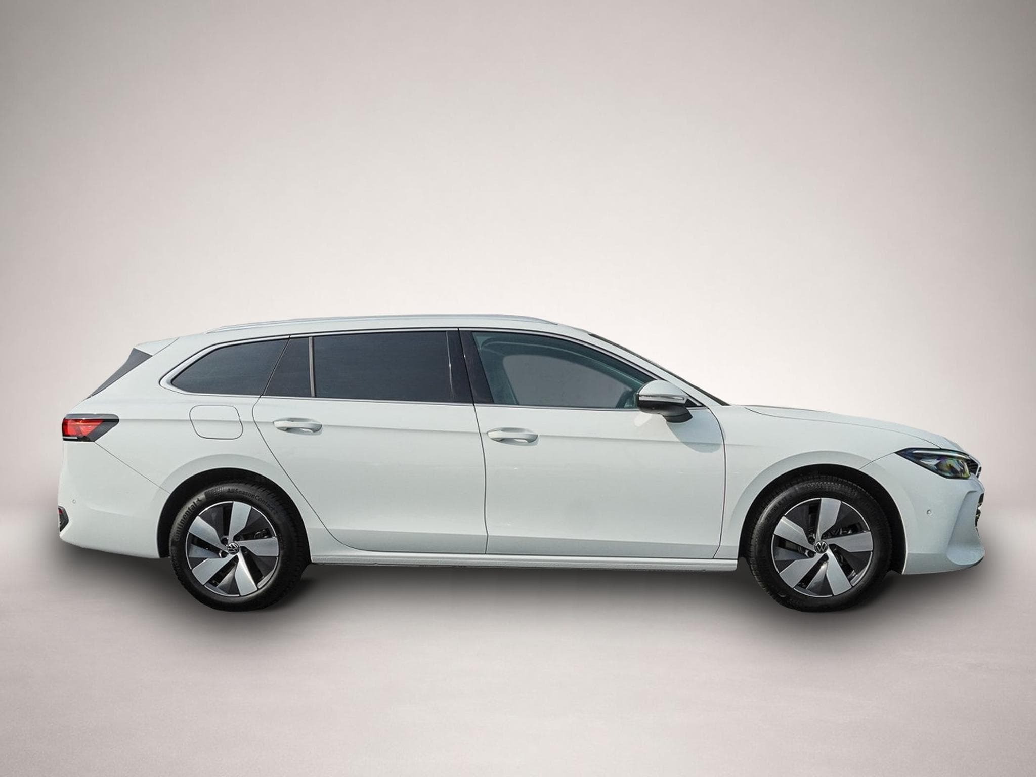 VW Passat (2026) - Photo 4