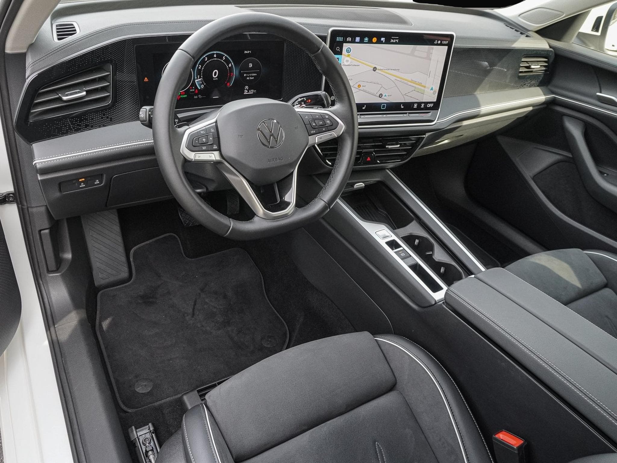 VW Passat (2026) - Photo 7