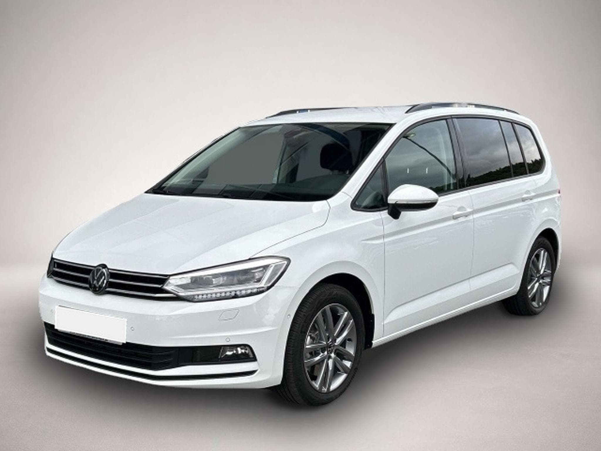 VW Touran (2025) - Photo 1