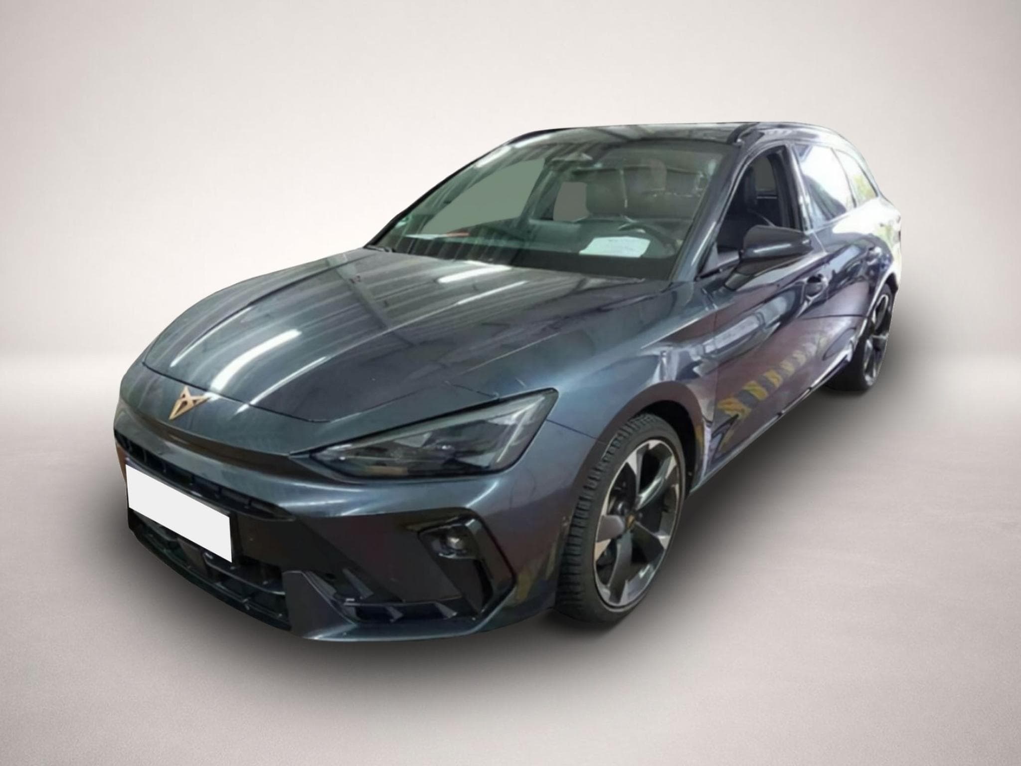 Cupra Leon (2025) - Photo 1