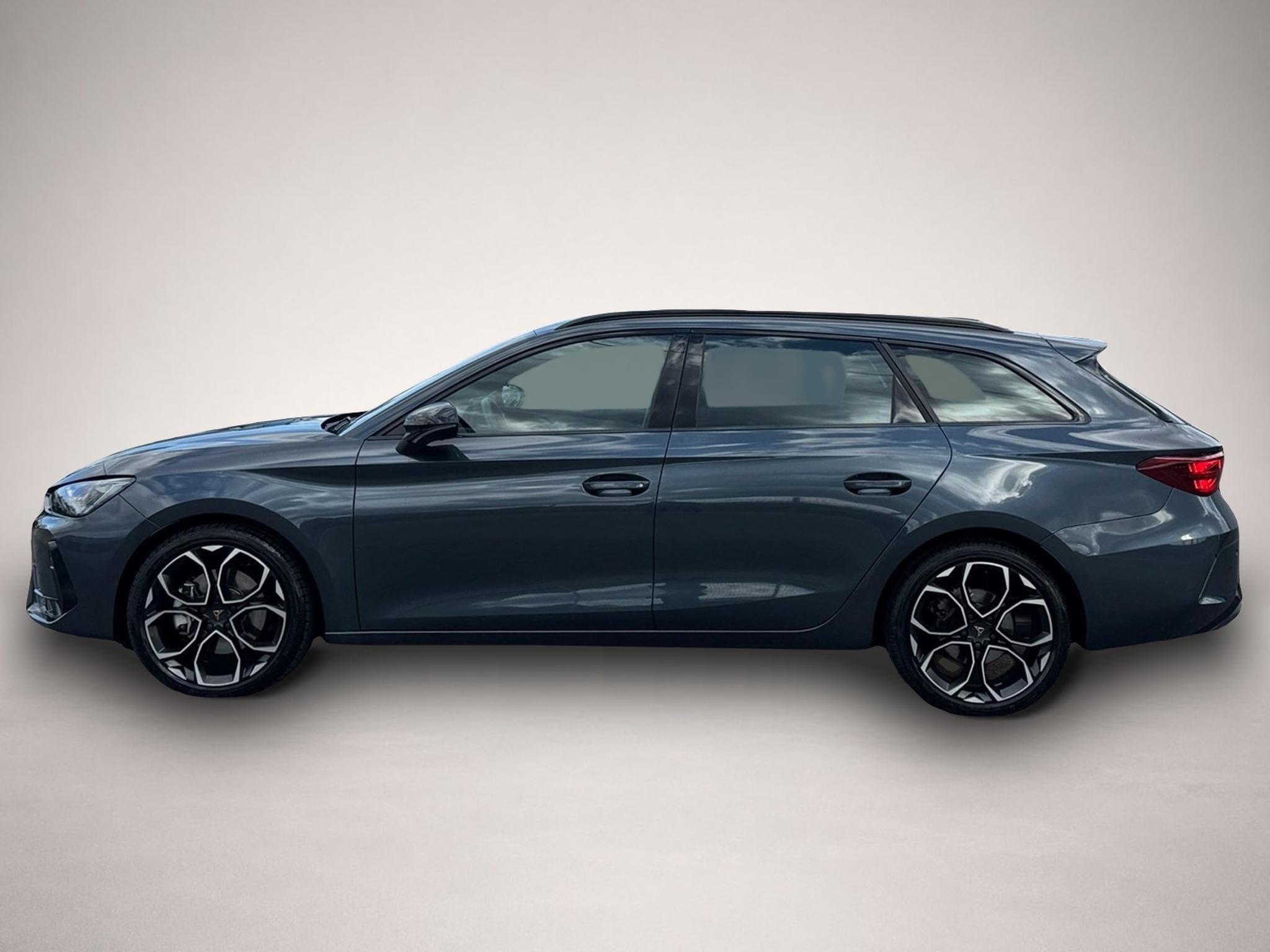 Cupra Leon (2025) - Photo 3