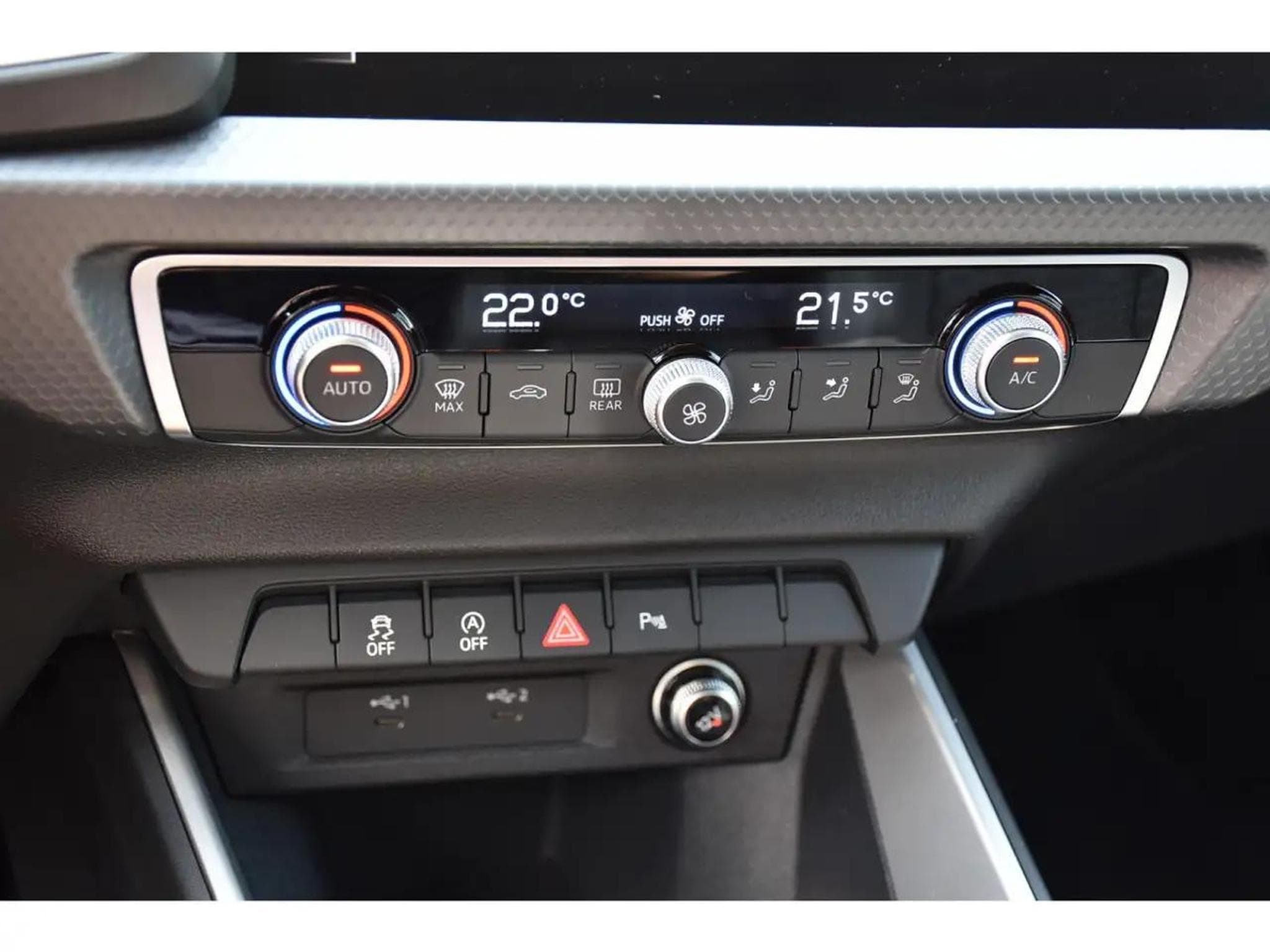 Audi A1 (2025) - Photo 17