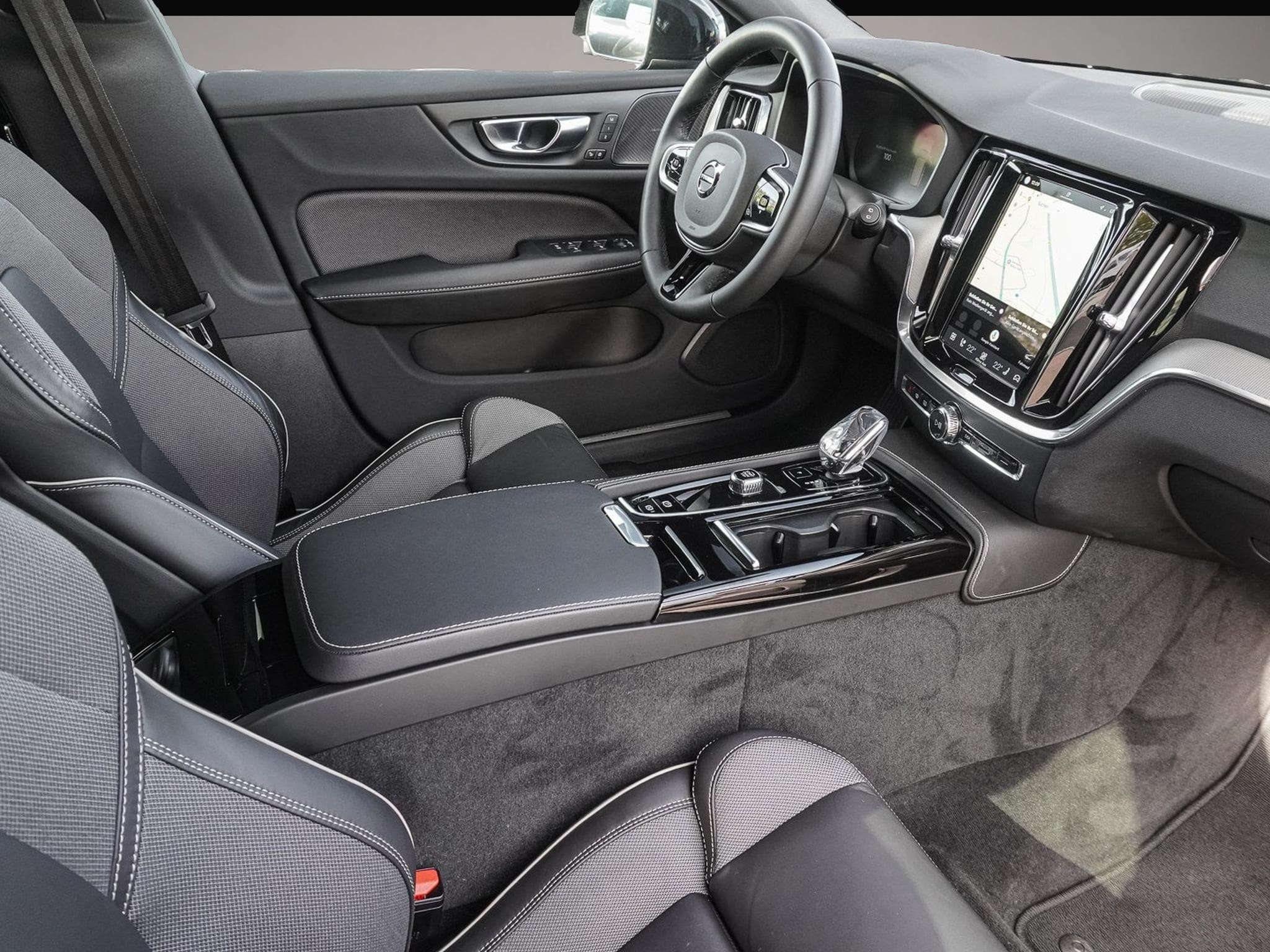 Volvo V60 (2024) - Photo 6