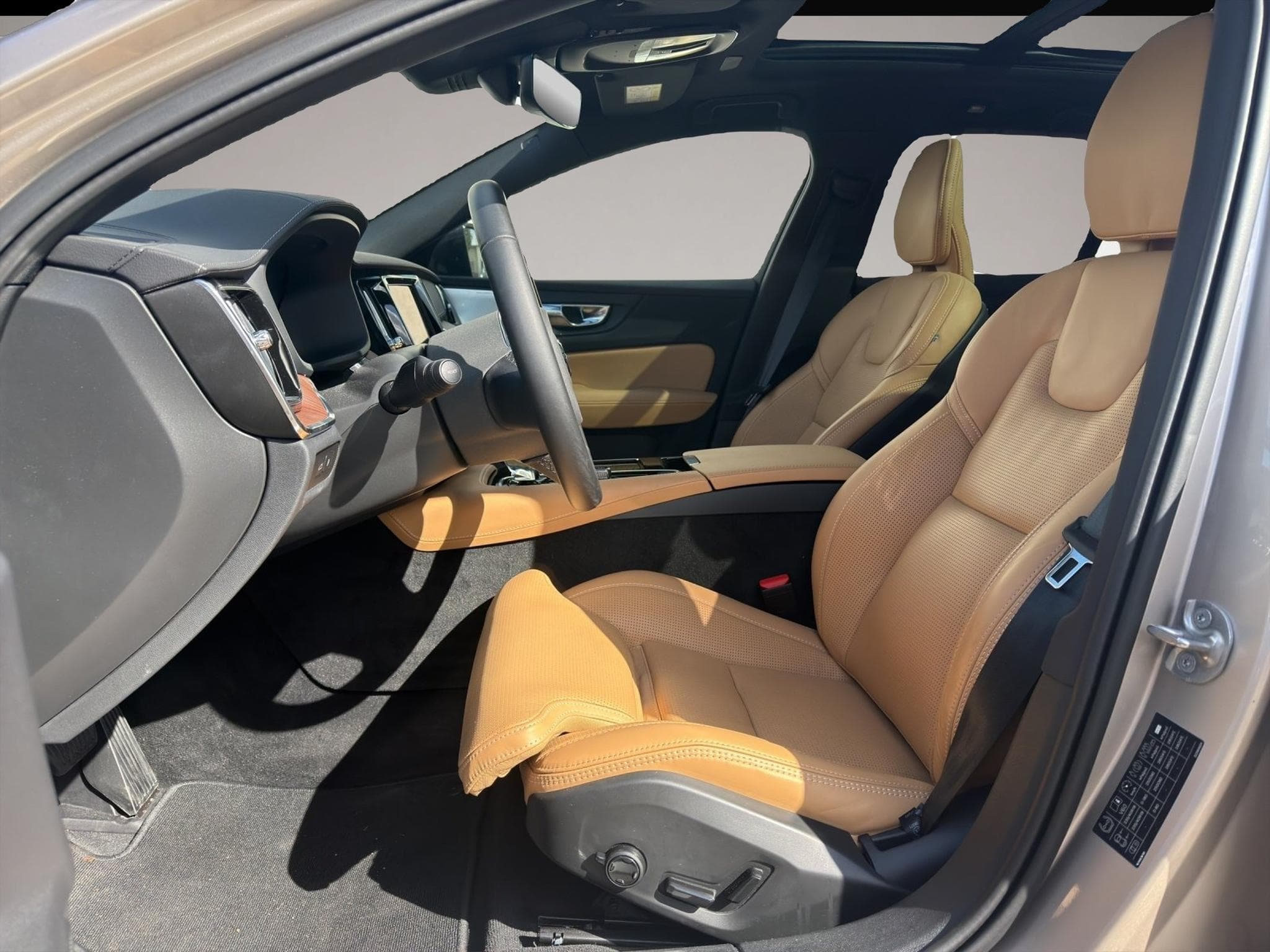 Volvo V60 (2024) - Photo 7