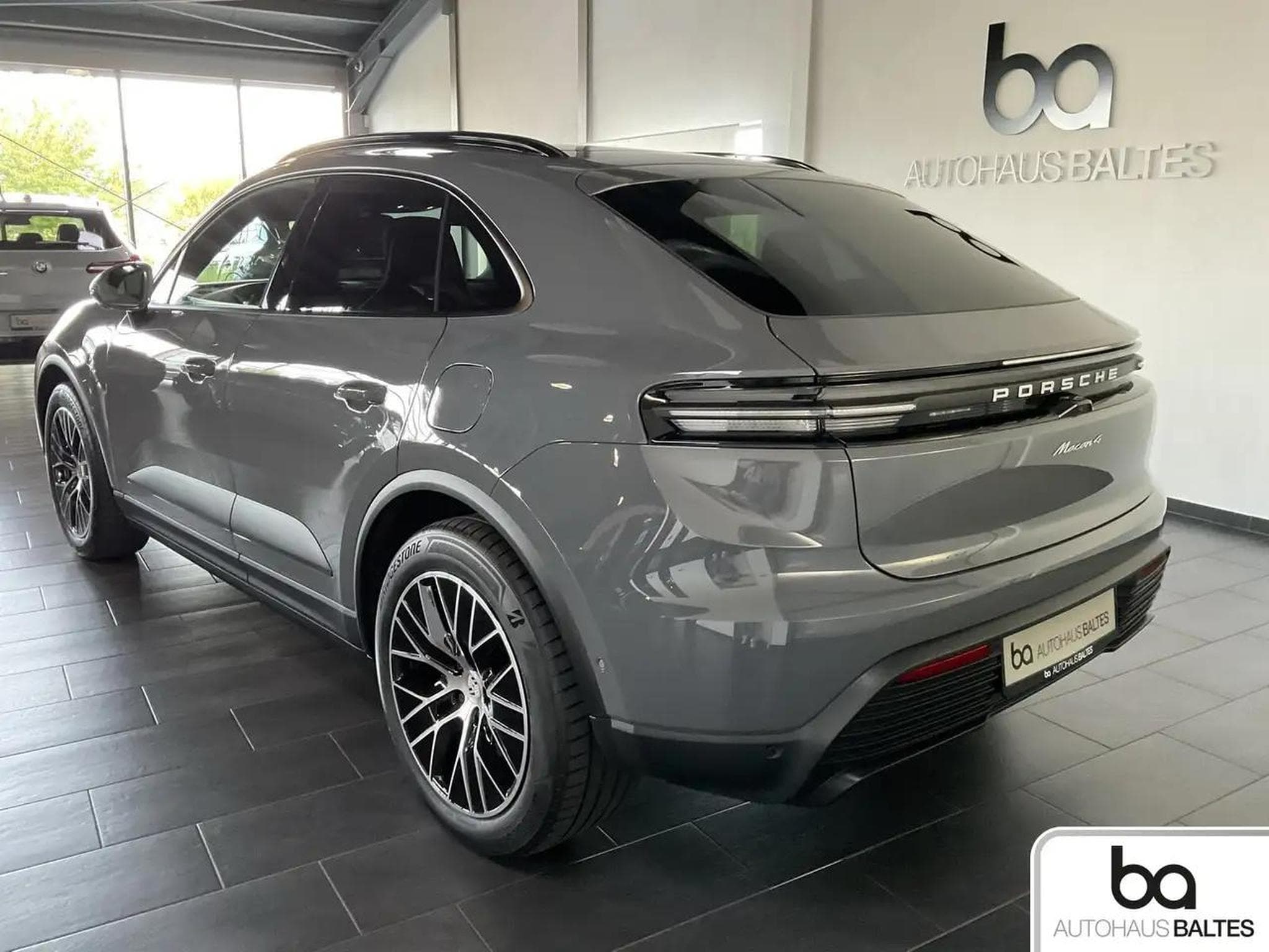 Porsche Macan (2026) - Photo 4