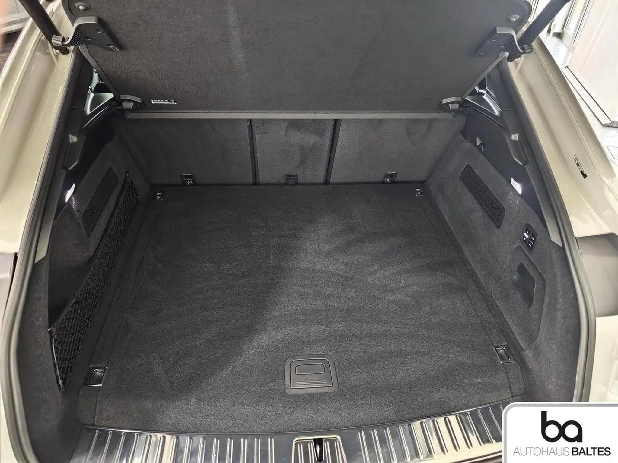 Porsche Cayenne (2026) - Foto 14