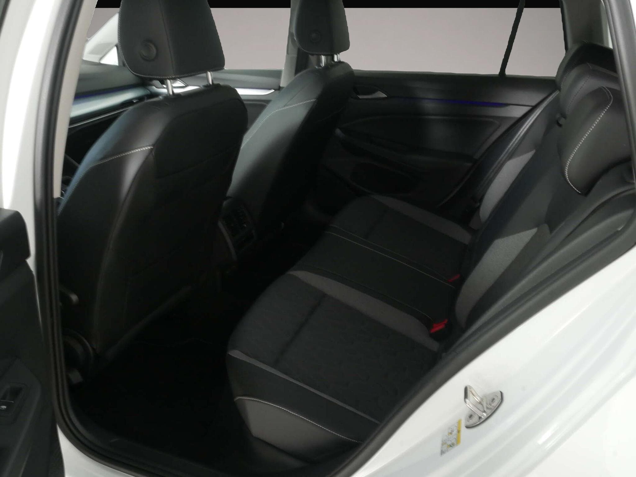 VW Golf (2026) - Photo 4