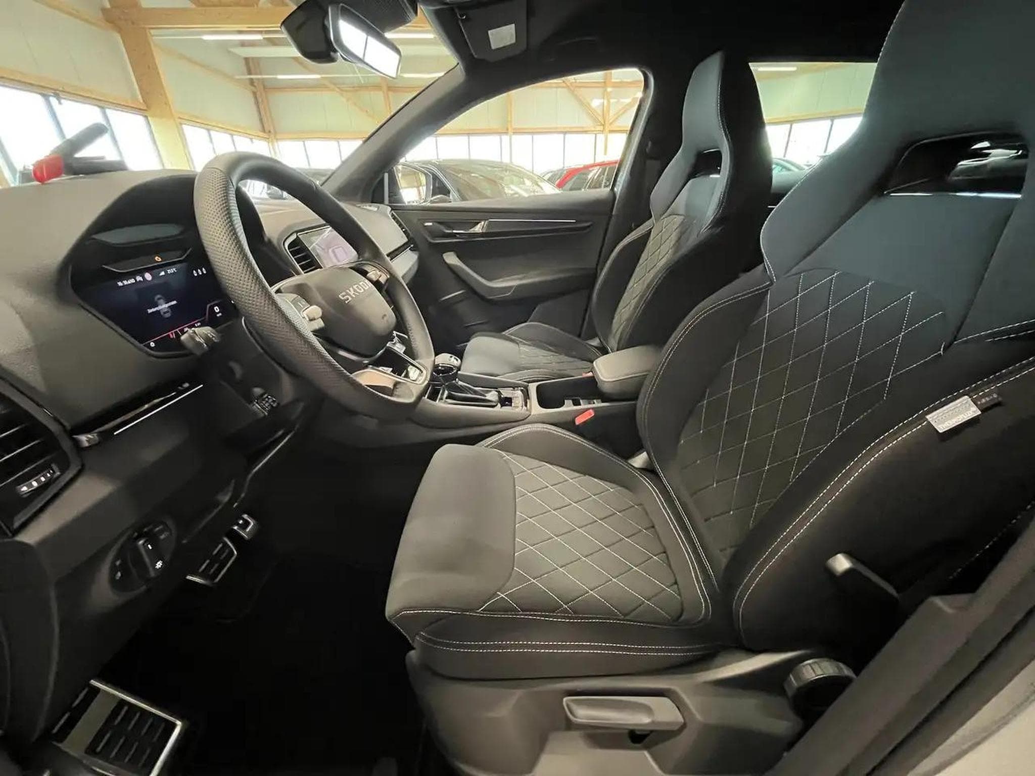 Skoda Karoq (2026) - Photo 9