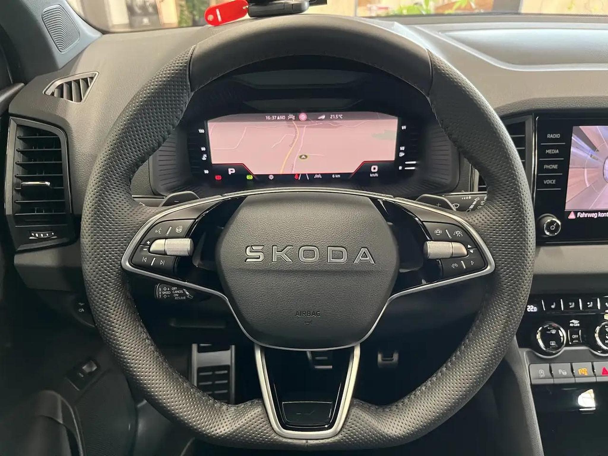 Skoda Karoq (2026) - Photo 11