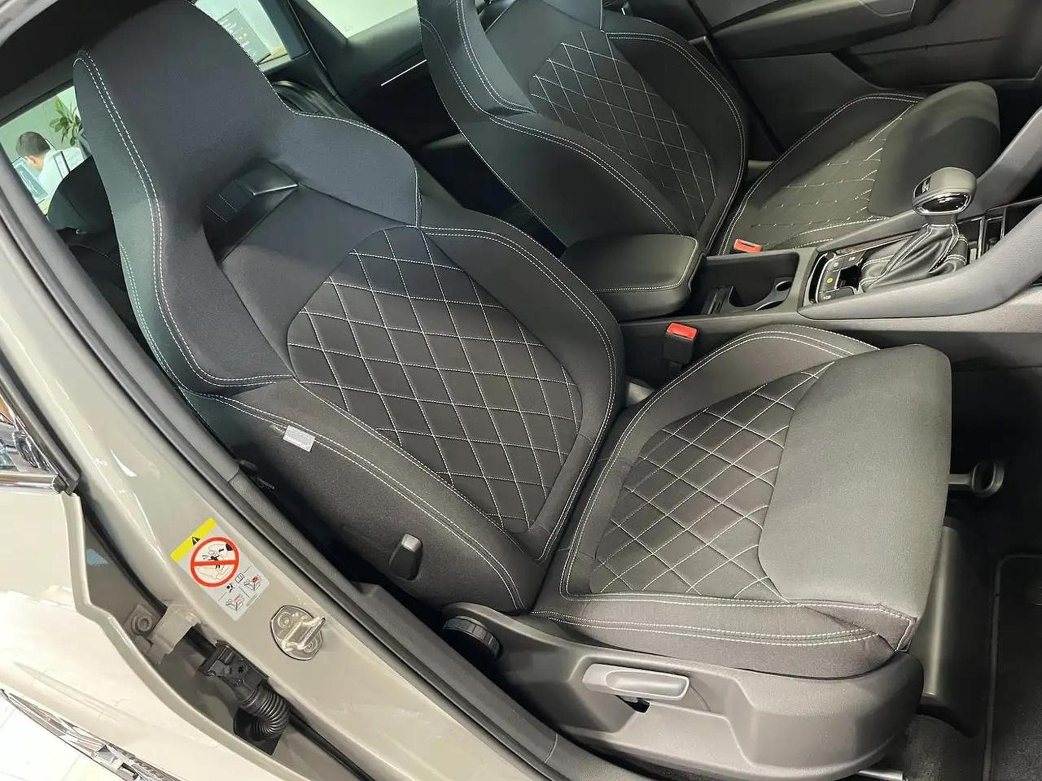 Skoda Karoq (2026) - Photo 18
