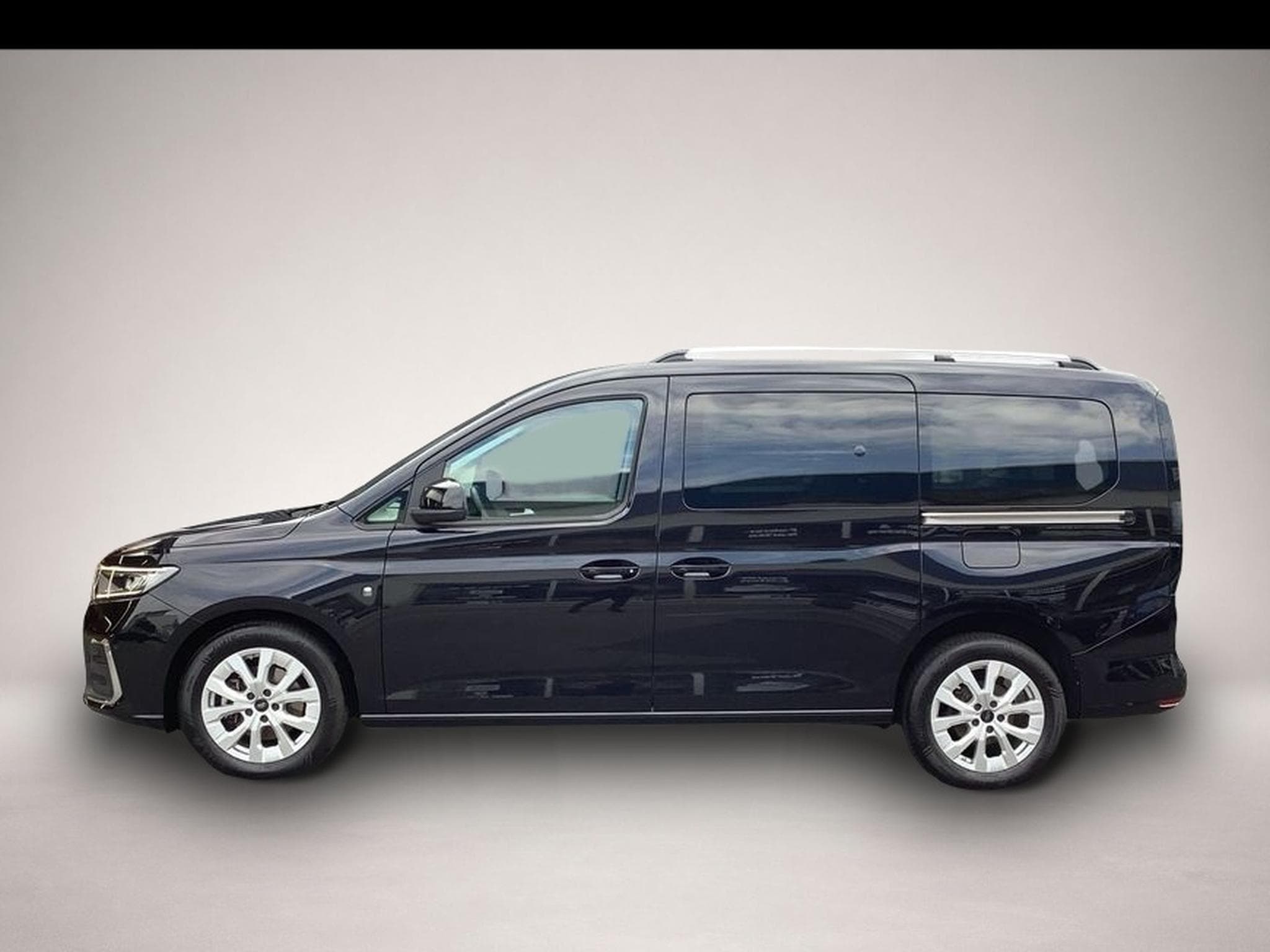 Ford Tourneo (2024) - Photo 4