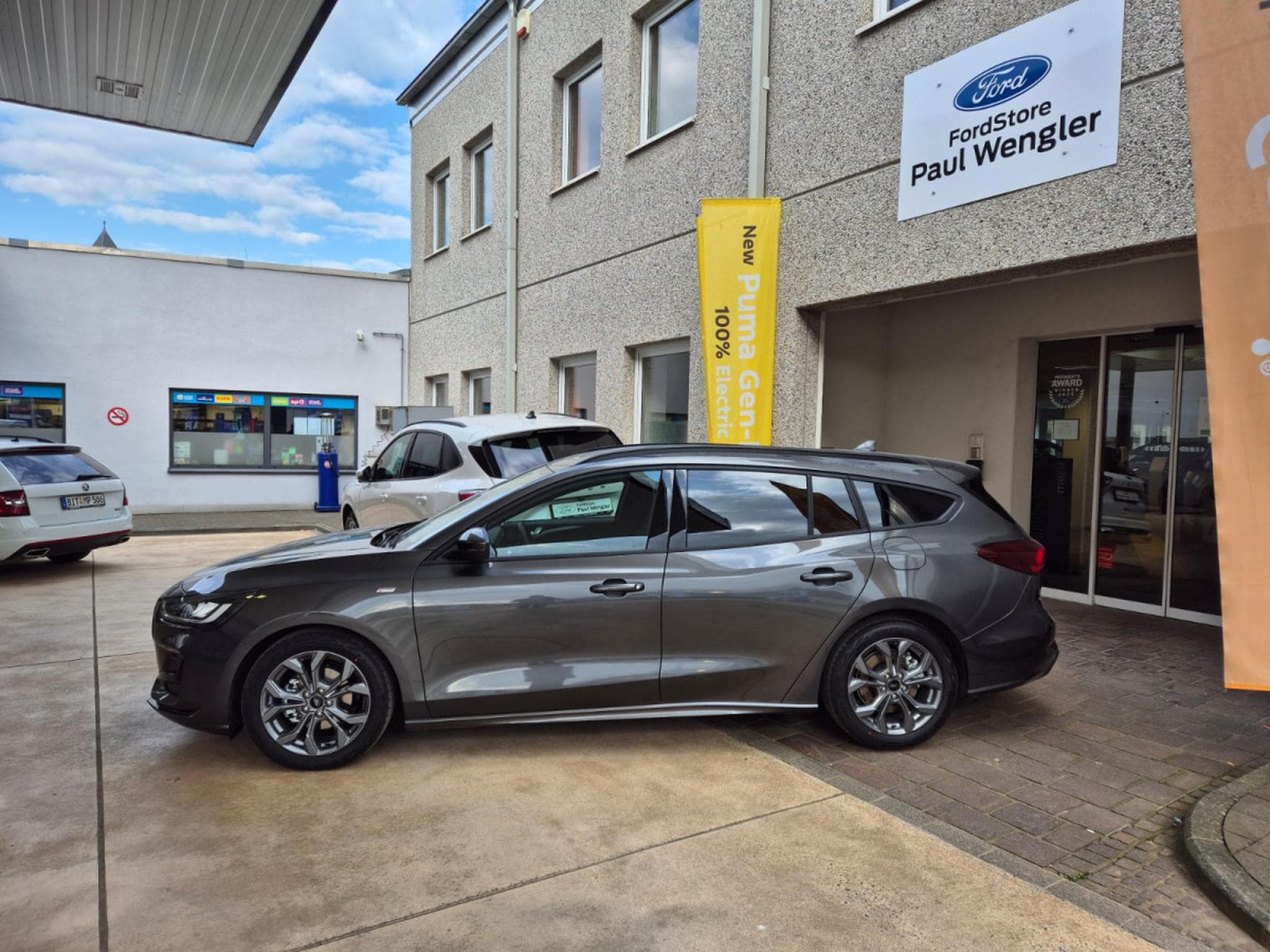 Ford Focus St-Line X 1.0 Ecoboost 155cv A7 (2026) - Photo 3