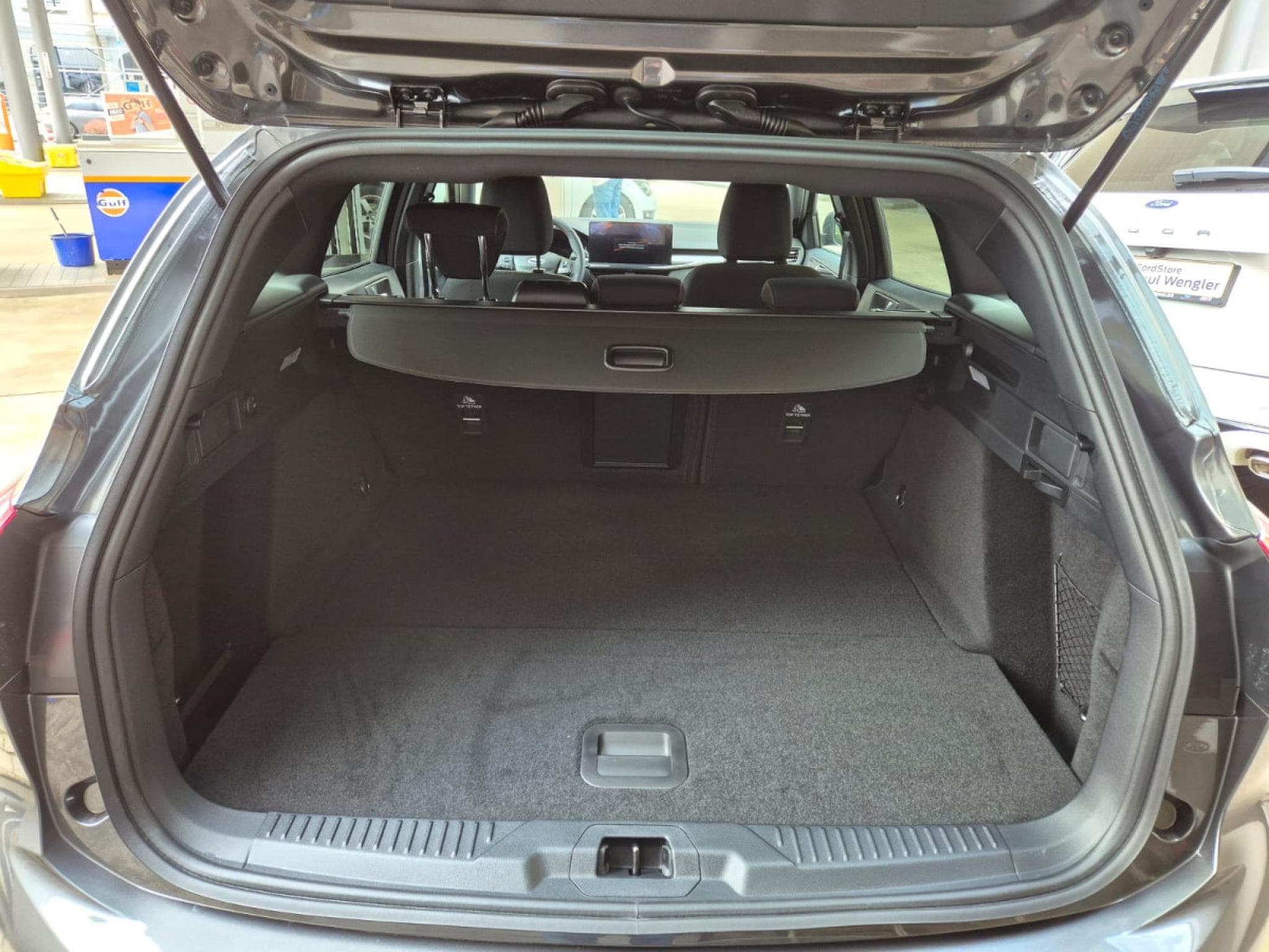 Ford Focus St-Line X 1.0 Ecoboost 155cv A7 (2026) - Photo 6