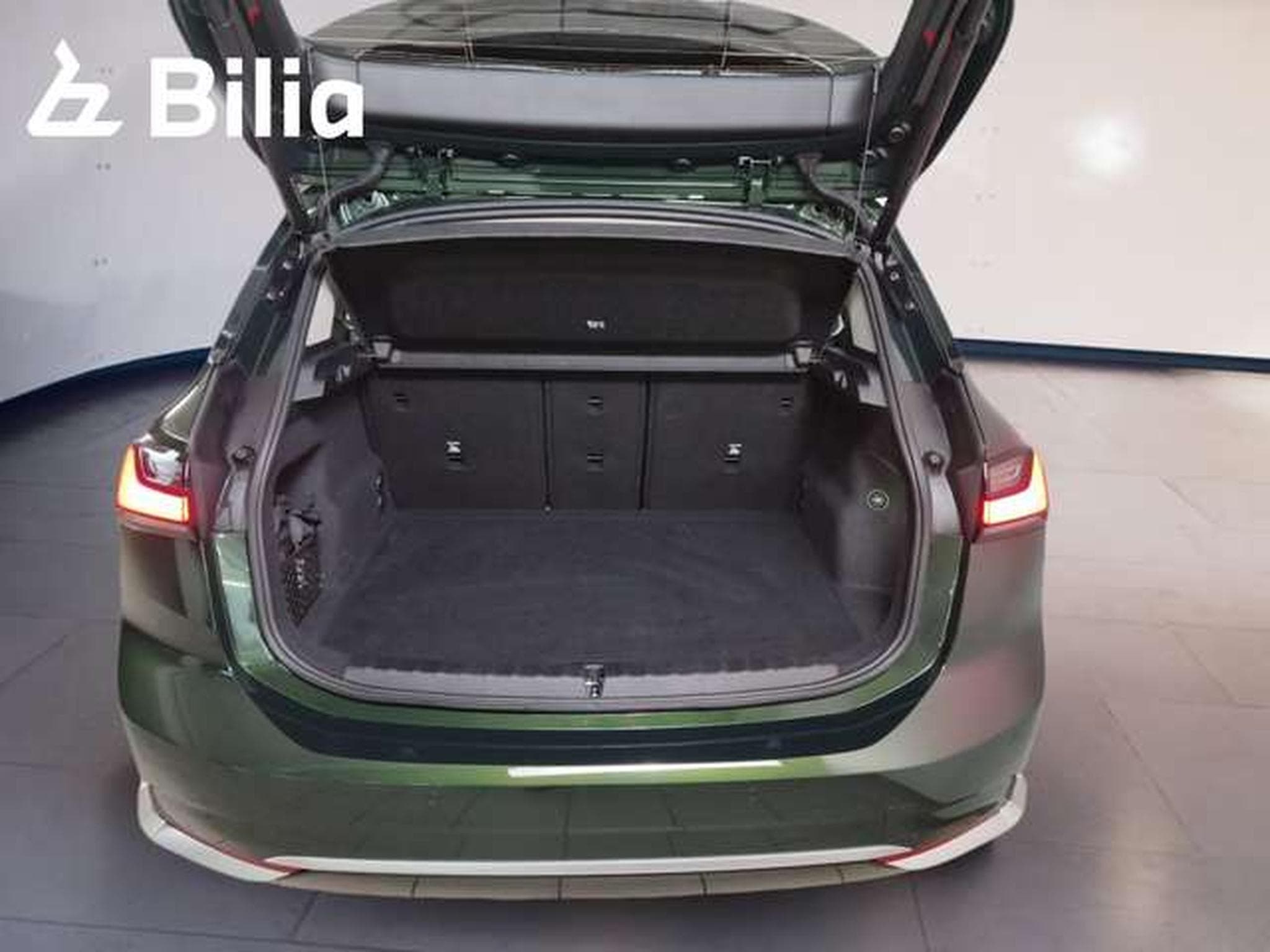 BMW 220 i Head-Up HK HiFi DAB LED WLAN Pano.Dach RFK (2025) - Foto 9