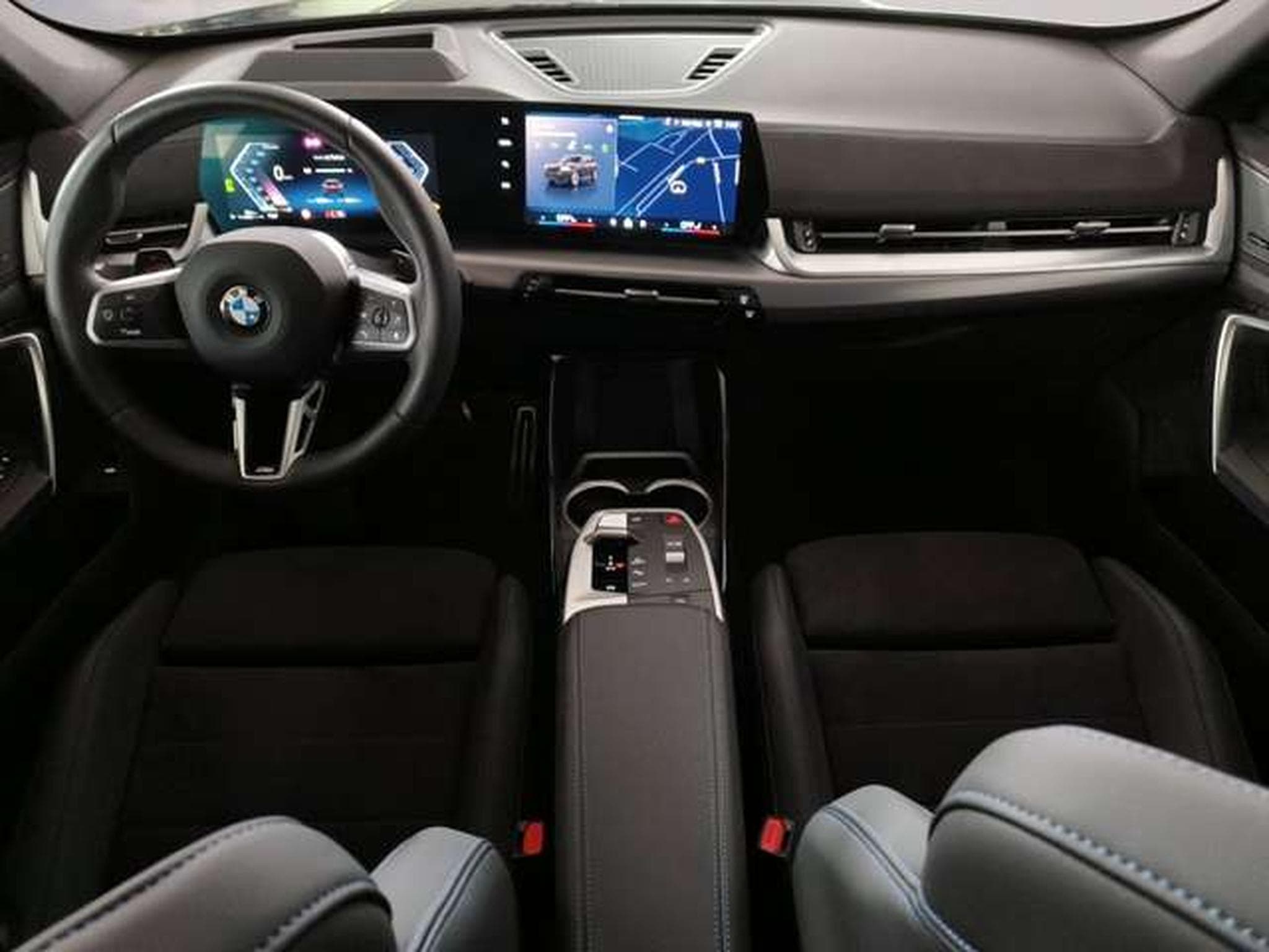 BMW X1 xDrive23d Head-Up HK HiFi DAB (2025) - Photo 5