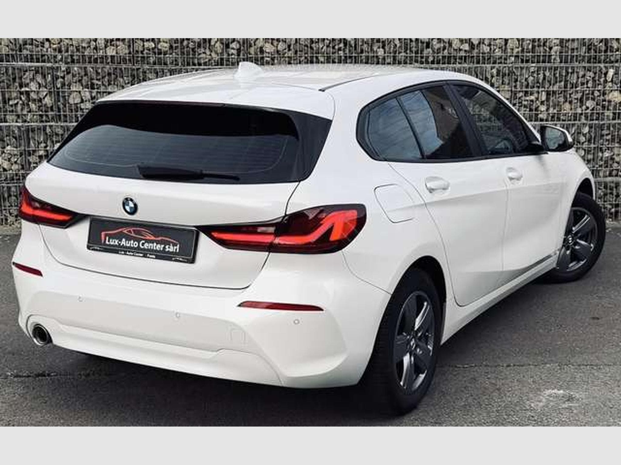 BMW 118 118i Automatique // Révisée Et Garantie 12 Mois✅✅✅ (2021) - Photo 6