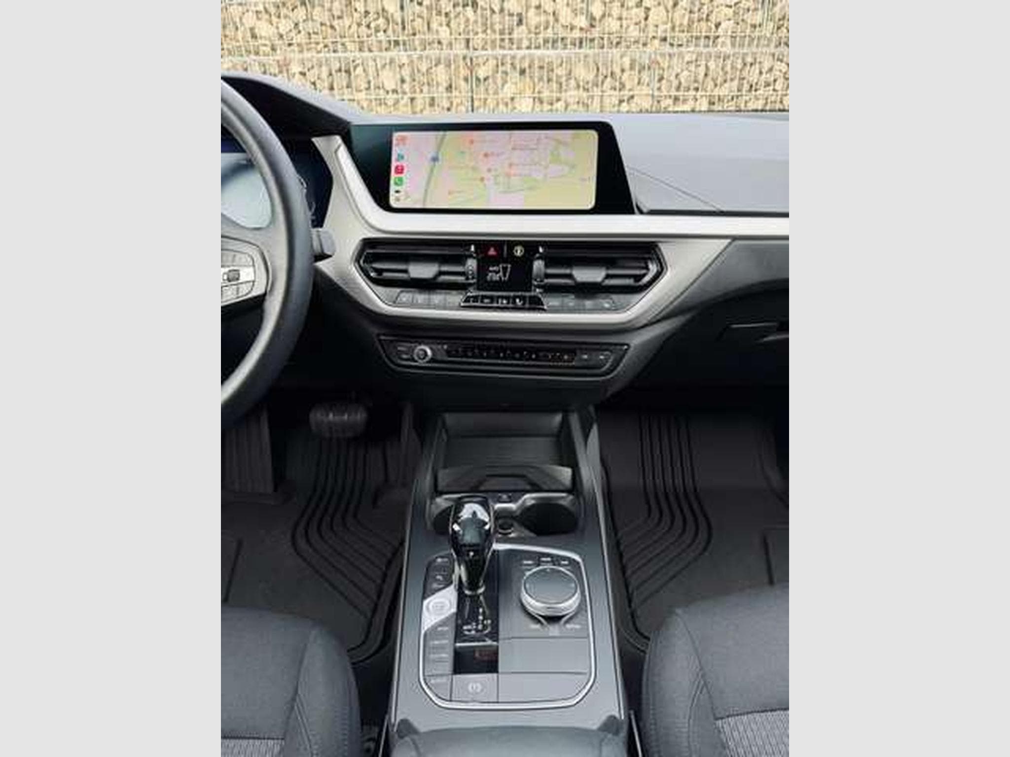 BMW 118 118i Automatique // Révisée Et Garantie 12 Mois✅✅✅ (2021) - Photo 10