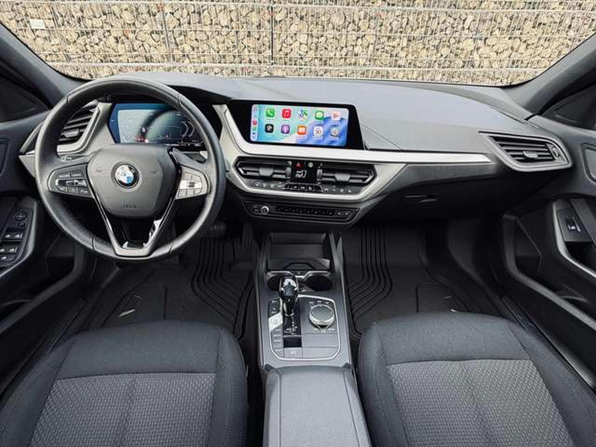 BMW 118 118i Automatique // Révisée Et Garantie 12 Mois✅✅✅ (2021) - Photo 9
