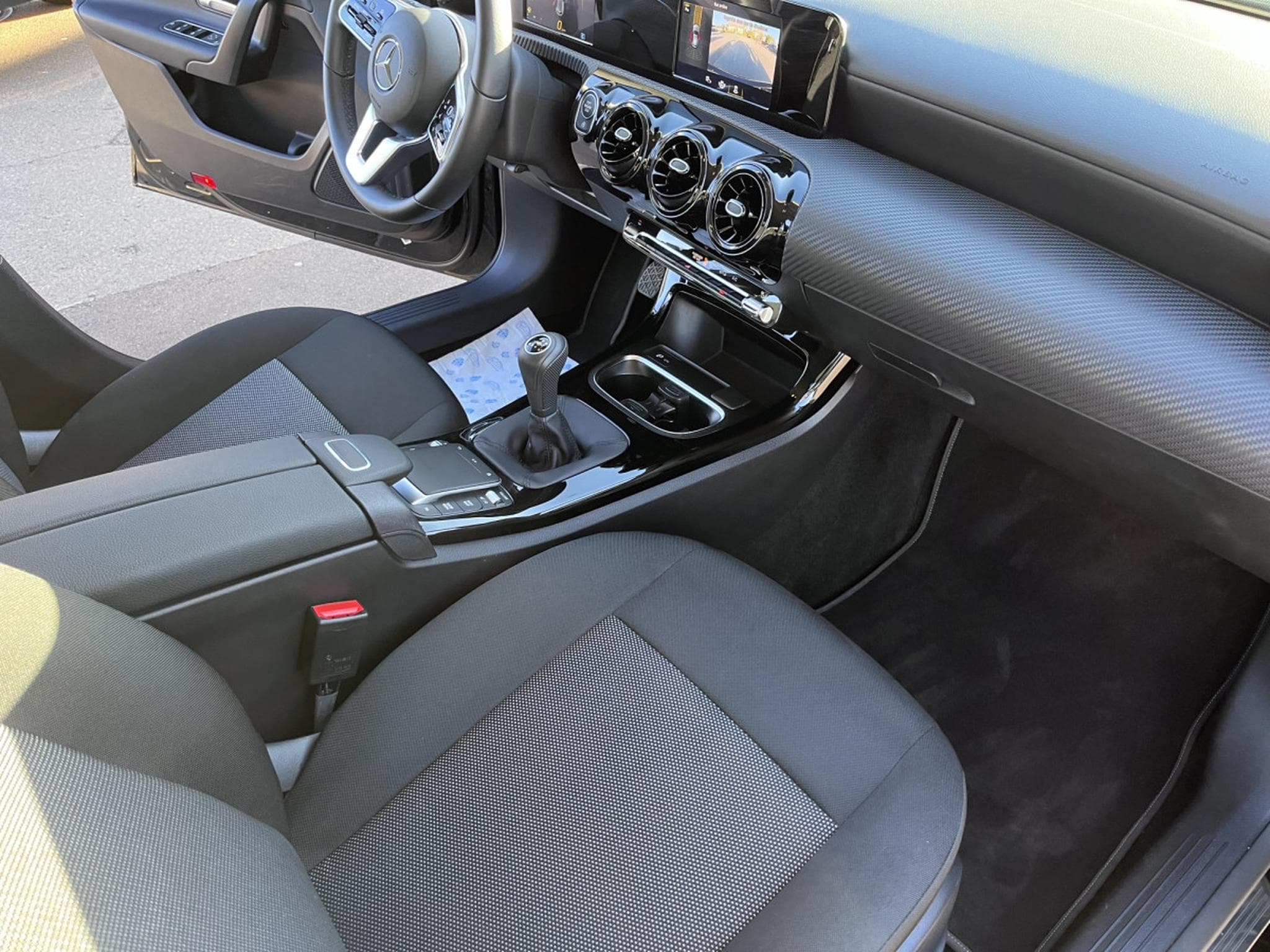 Mercedes A 180 A180 136cv Navi Camera (2022) - Photo 11
