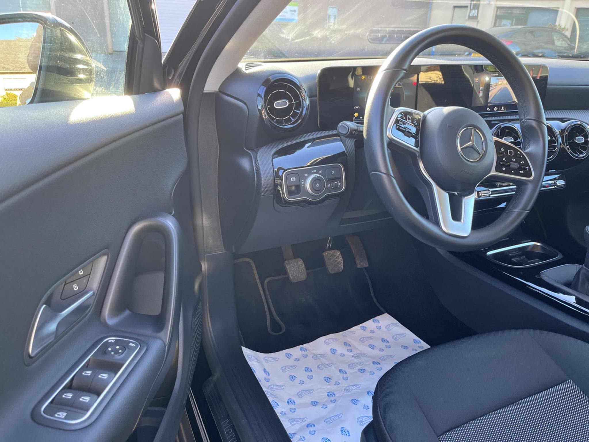 Mercedes A 180 A180 136cv Navi Camera (2022) - Photo 10