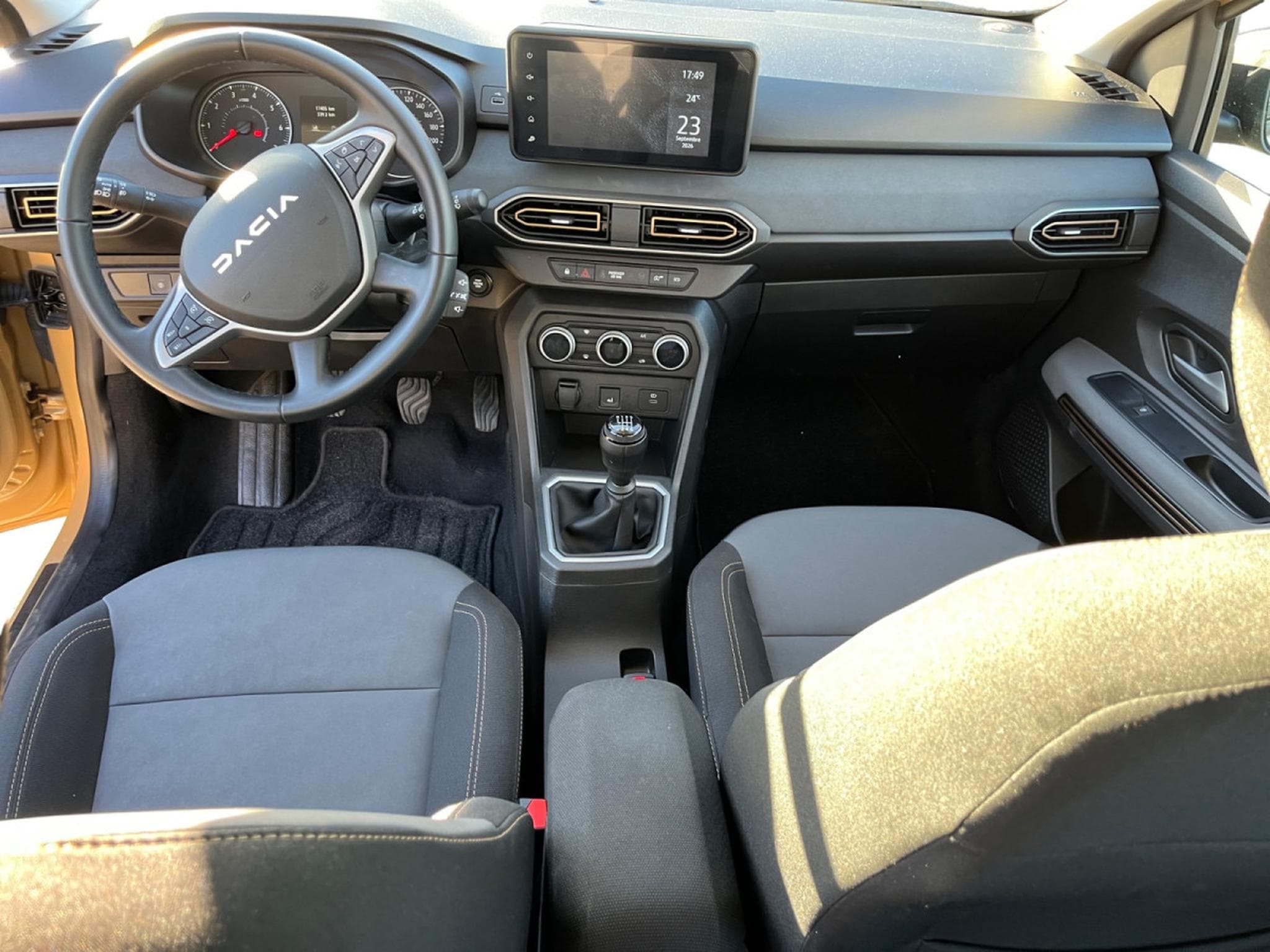 Dacia Sandero 1.0 Tce Stepway Extrême TCE 90 (2025) - Foto 8