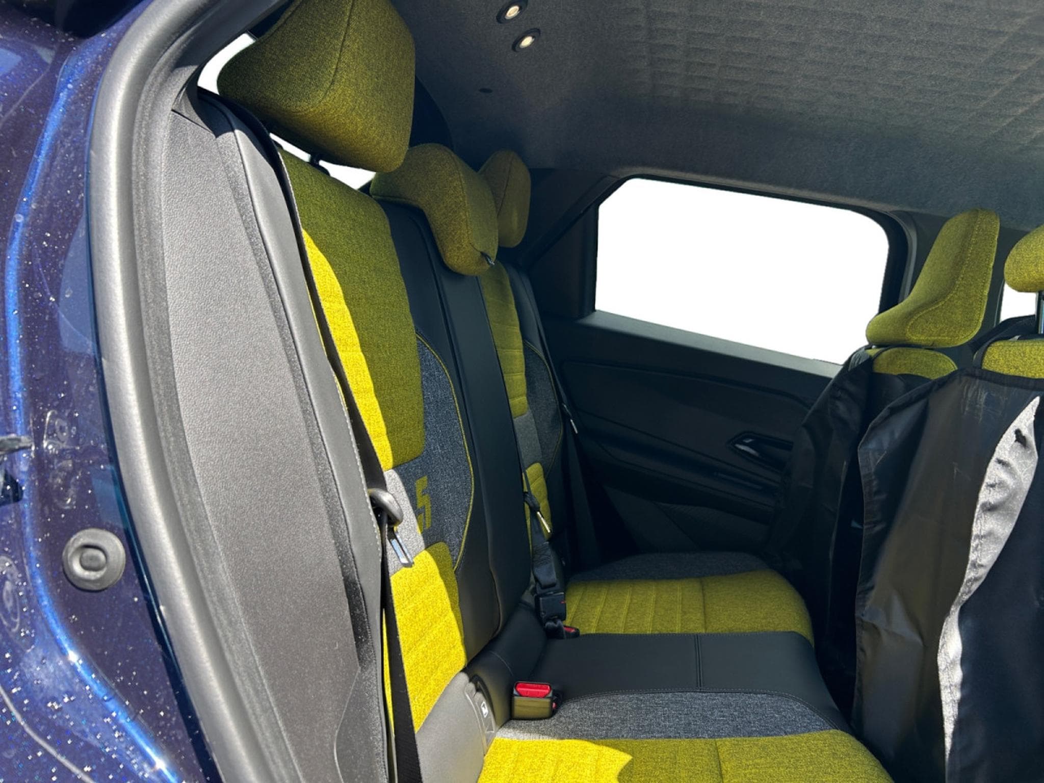 Renault R5 ICONIC 150HP COMFORT RANGE (2026) - Foto 9