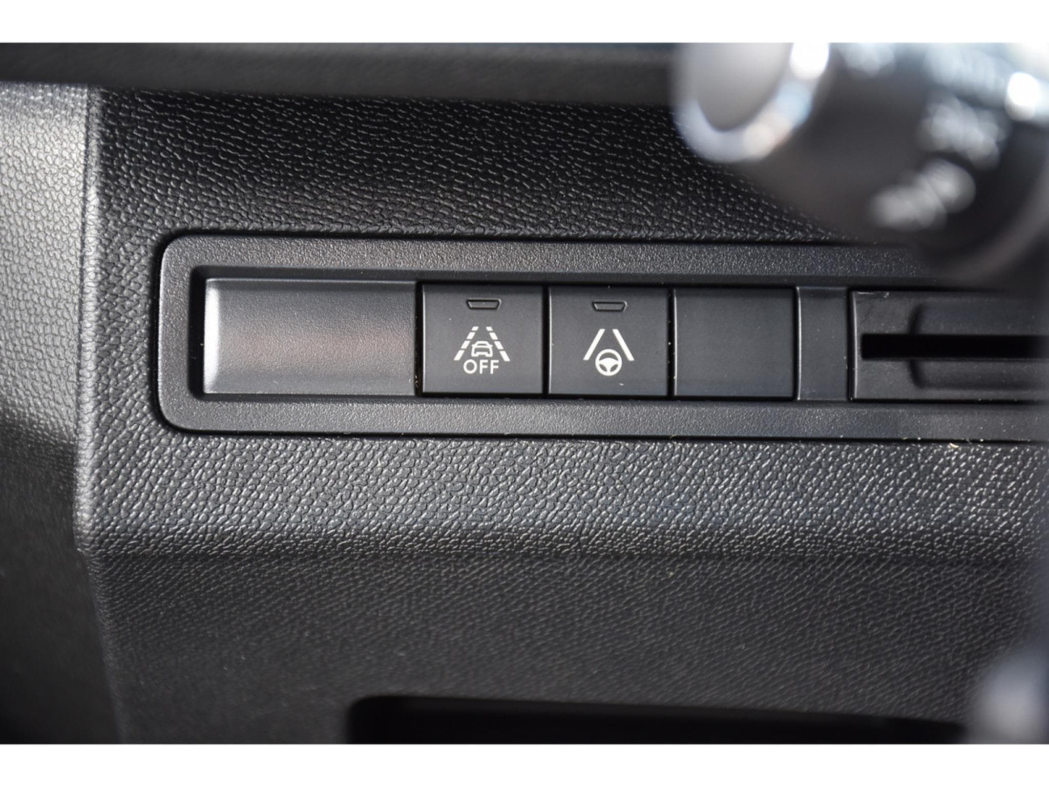 Peugeot 5008 1.2 130 GT EAT8 SG CHFF ACC LANE SIDE CAM 1° MAIN (2024) - Foto 21