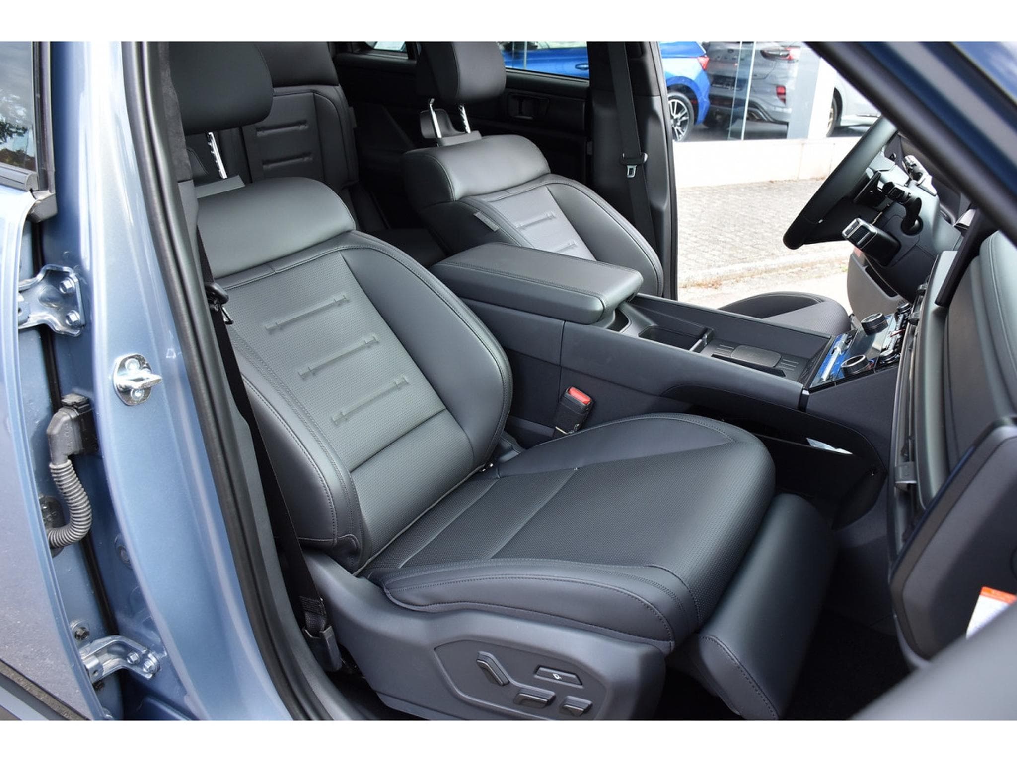 Hyundai Santa Fe 1.6 T-GDI HEV 4WD Calligraphy 7 PL. PANO MEMO BOSE HUD NEUF (2026) - Photo 8